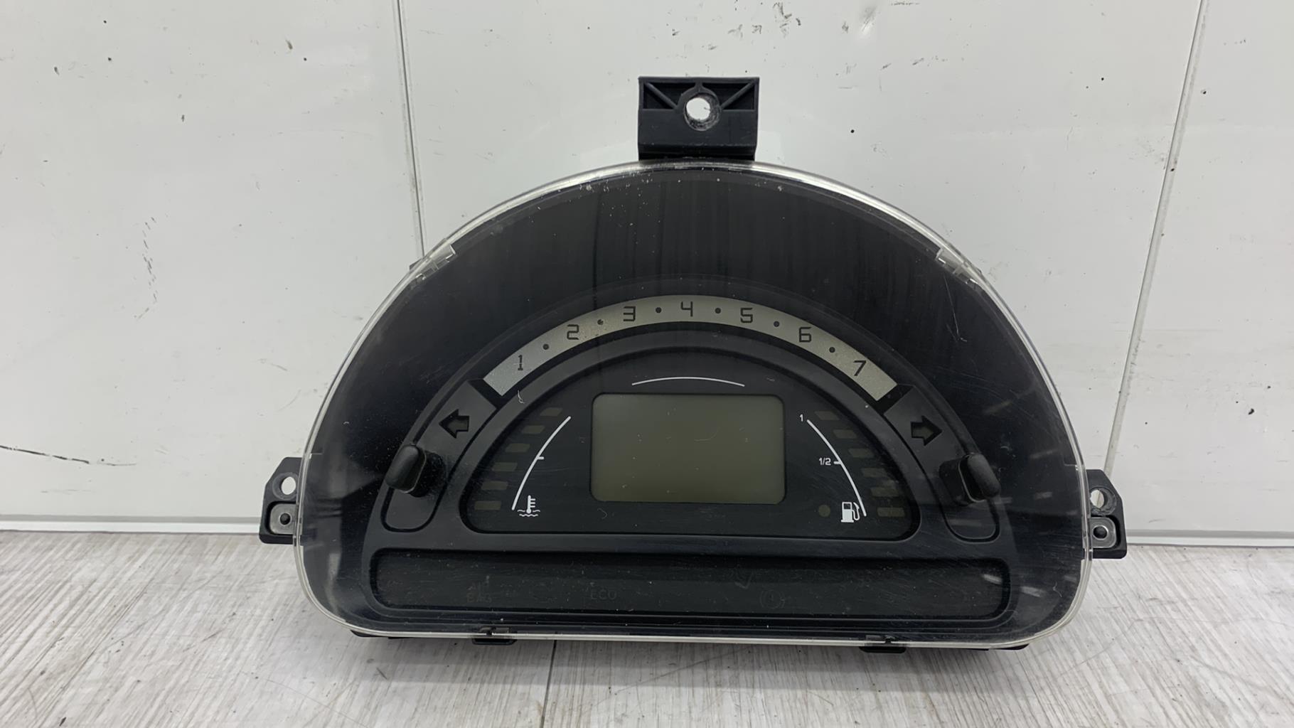 Compteur CITROEN C2 PHASE 1 Essence - 1