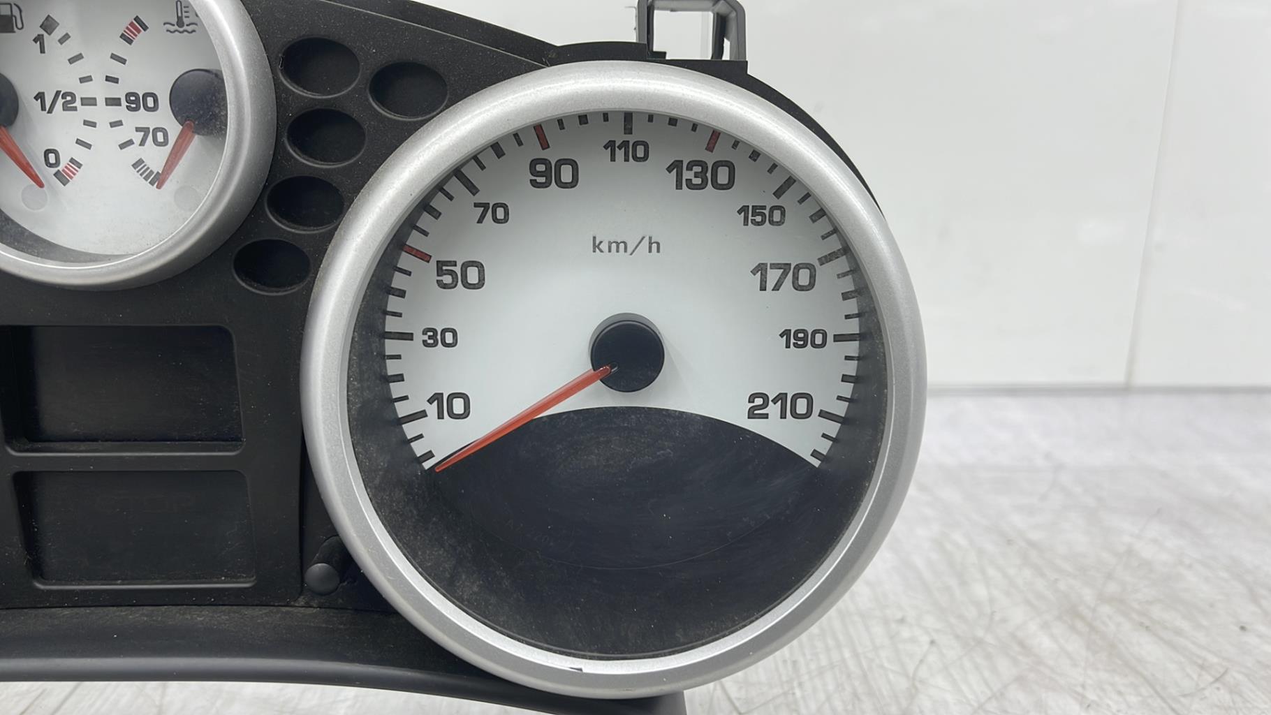 Compteur PEUGEOT 207 PHASE 1 Essence - 1