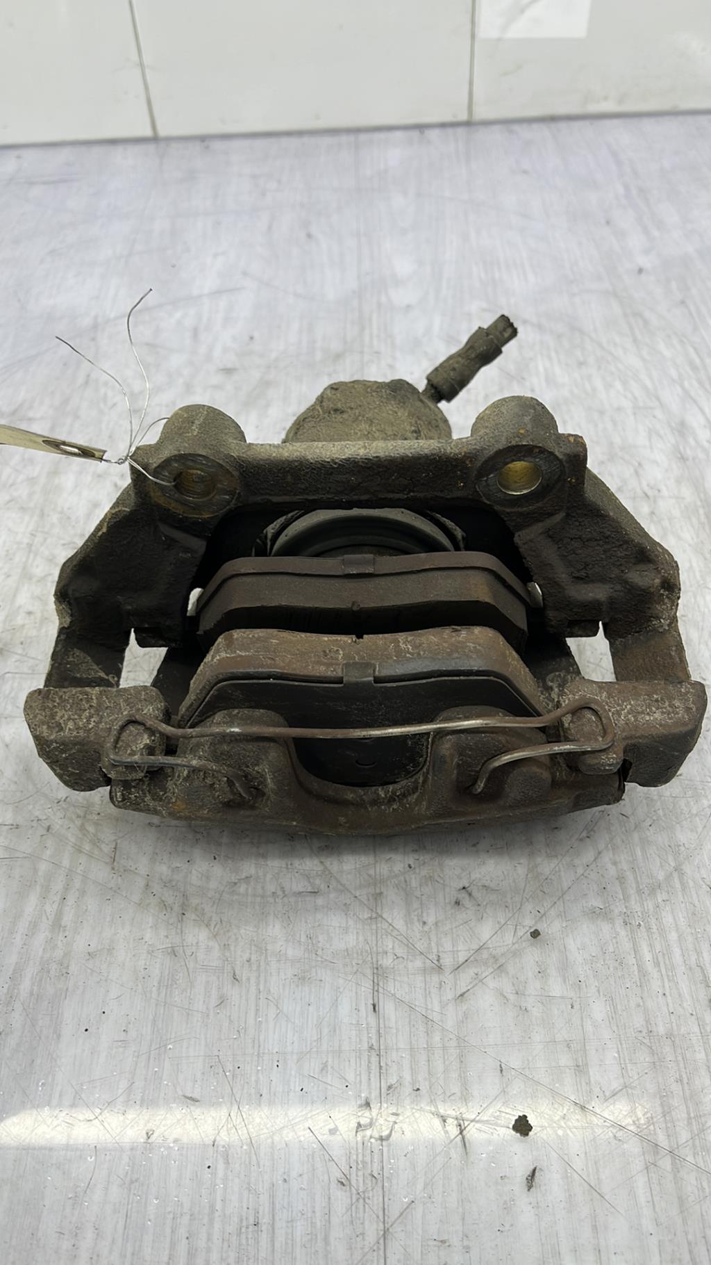 Pinza freni anteriore destra VOLKSWAGEN GOLF 4 Diésel - 1