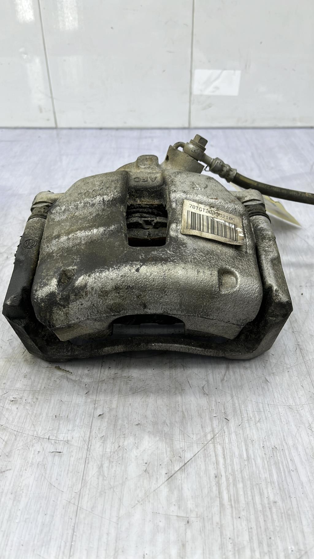 Pinza freni anteriore sinistra PEUGEOT 308 2 PHASE 1 Diésel - 1