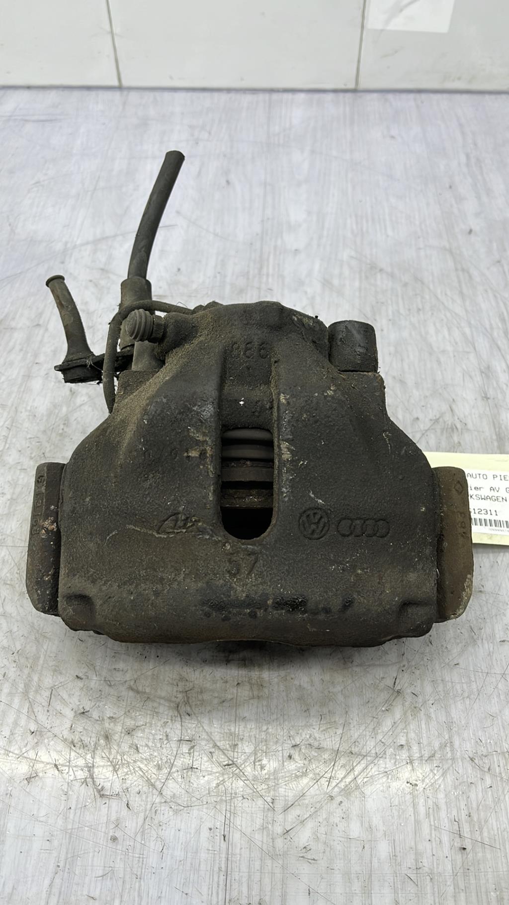 Pinza freni anteriore sinistra VOLKSWAGEN PASSAT 4 PHASE 1 BREAK Diésel - 1