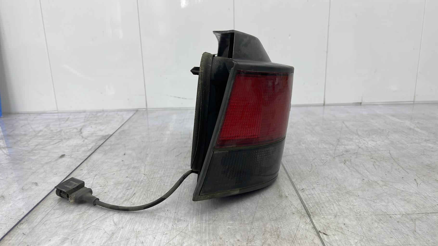 Fanale posteriore principale sinistro (luci) RENAULT CLIO 1 PHASE 2 Diésel - 1