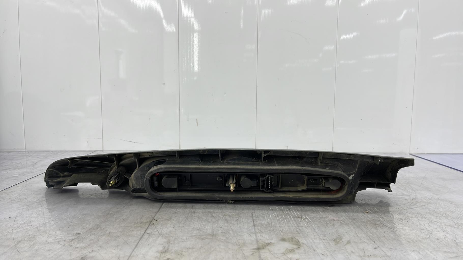 Fanale posteriore principale sinistro (luci) RENAULT KANGOO 1 PHASE 1 Diésel - 1
