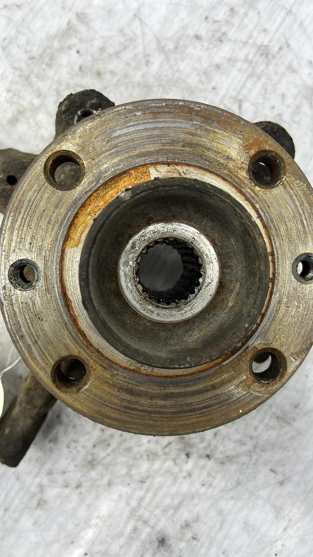 Fusee avant droit RENAULT CLIO 1 PHASE 2 Diesel - 1