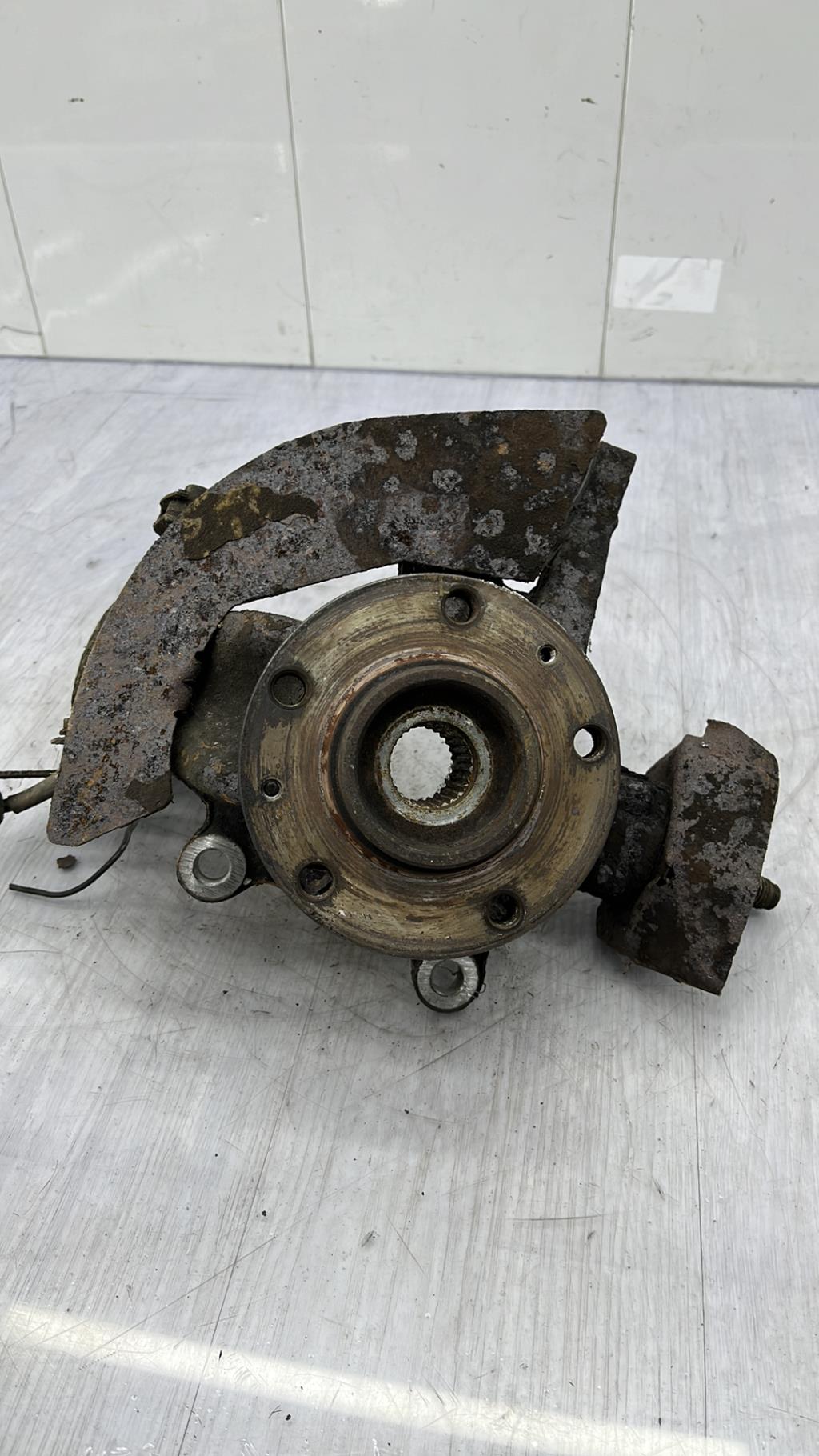 Fuso anteriore sinistro PEUGEOT 605 PHASE 2 Gasolina - 1