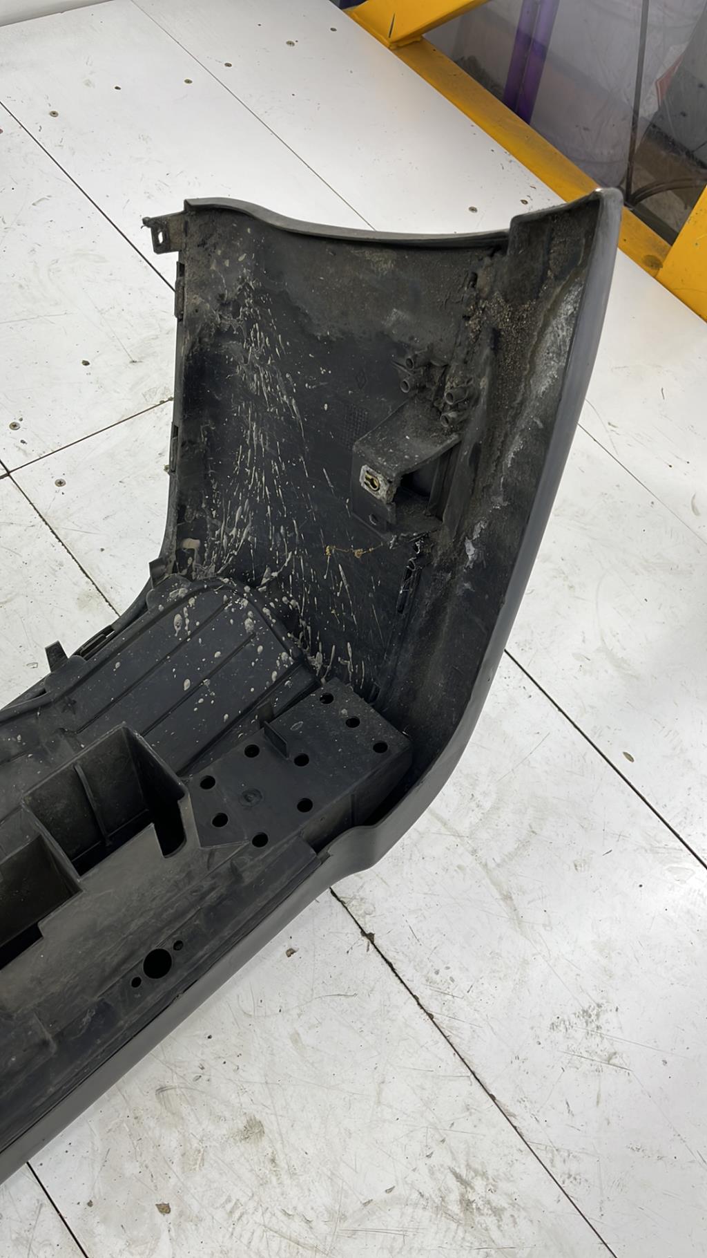 Pare choc avant RENAULT R19 PHASE 2 Essence - 1
