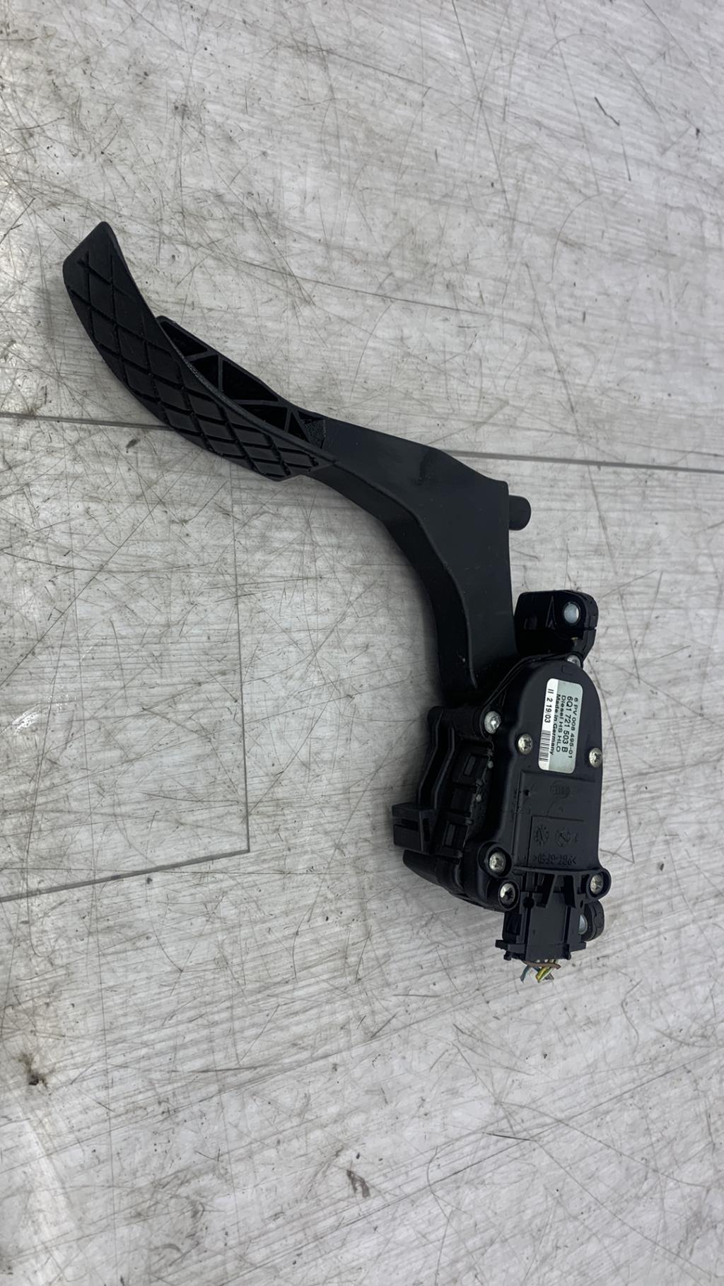 Pedale acceleratore SEAT IBIZA 3 PHASE 1 Diésel - 1