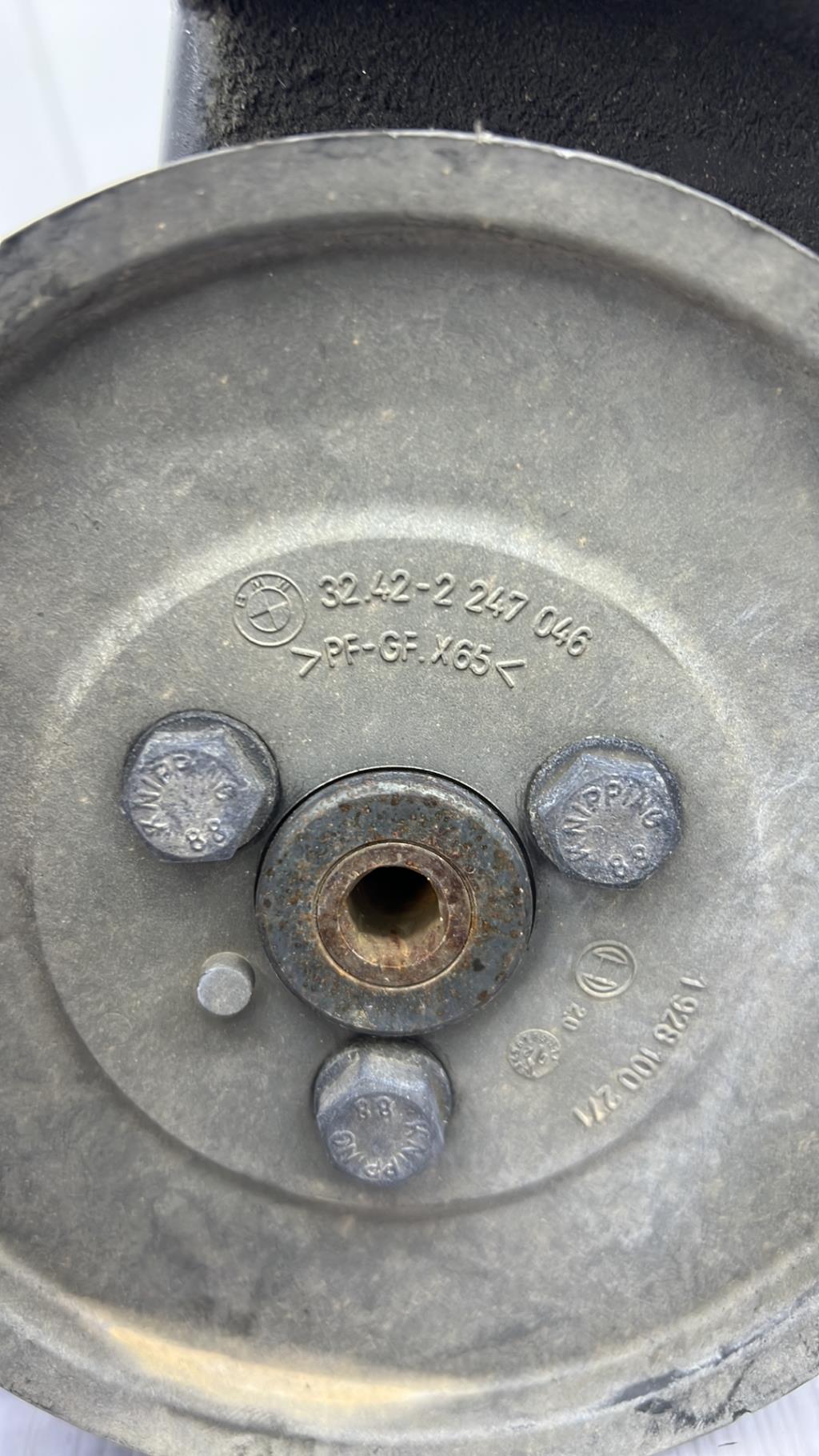 Pompe de direction BMW SERIE 3 E46 PHASE 2 Diesel - 1