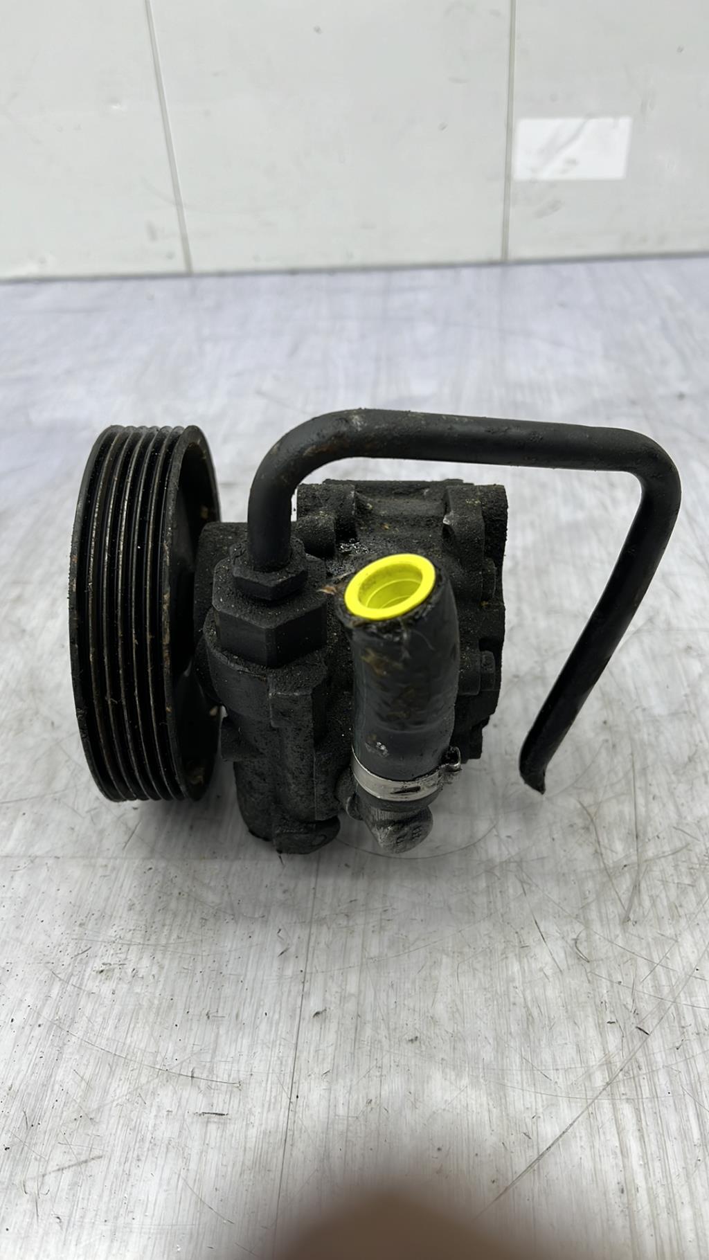Pompe de direction PEUGEOT 406 PHASE 1 Diesel - 1