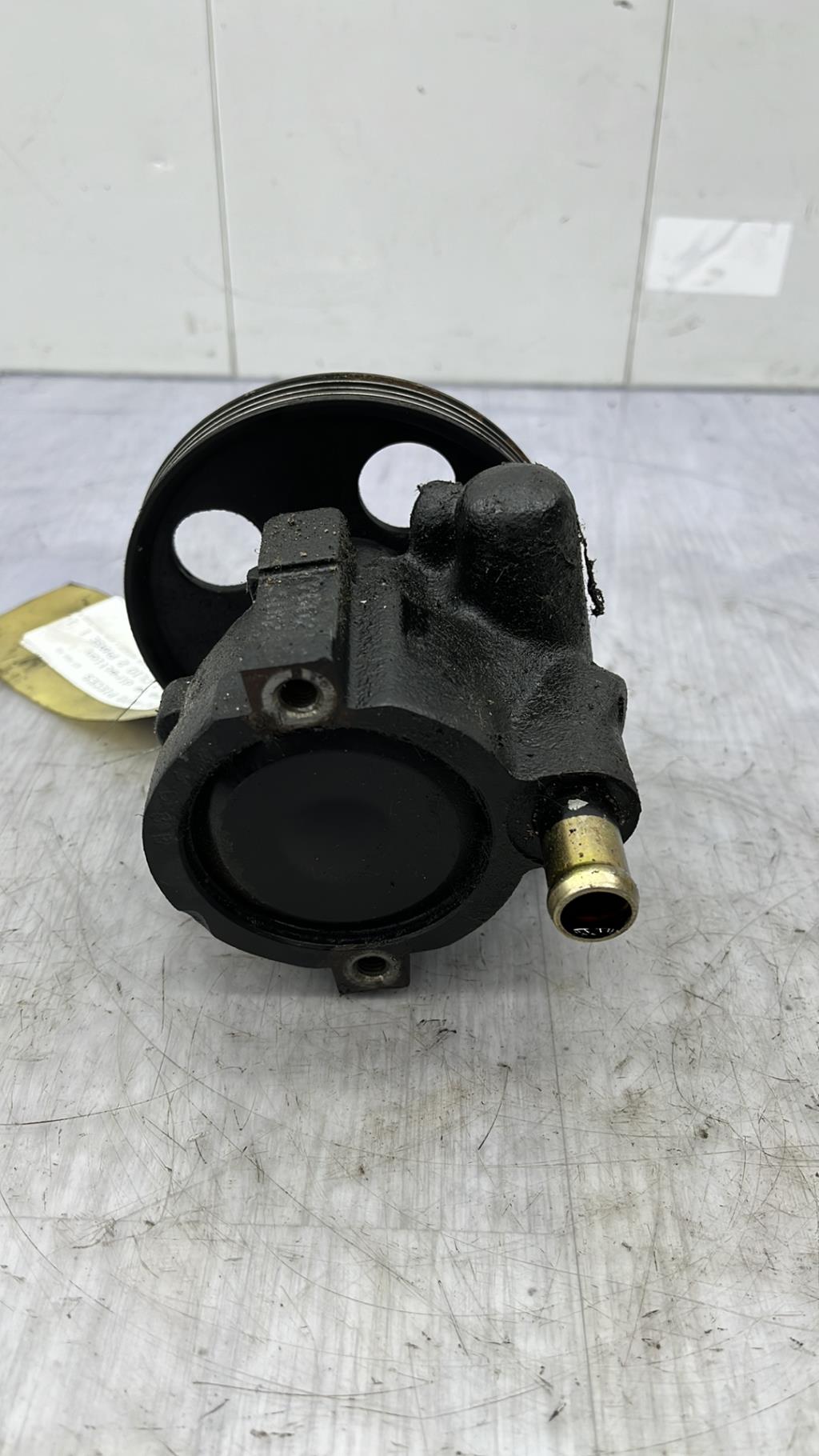 Pompe de direction RENAULT CLIO 2 PHASE 1 Essence - 1