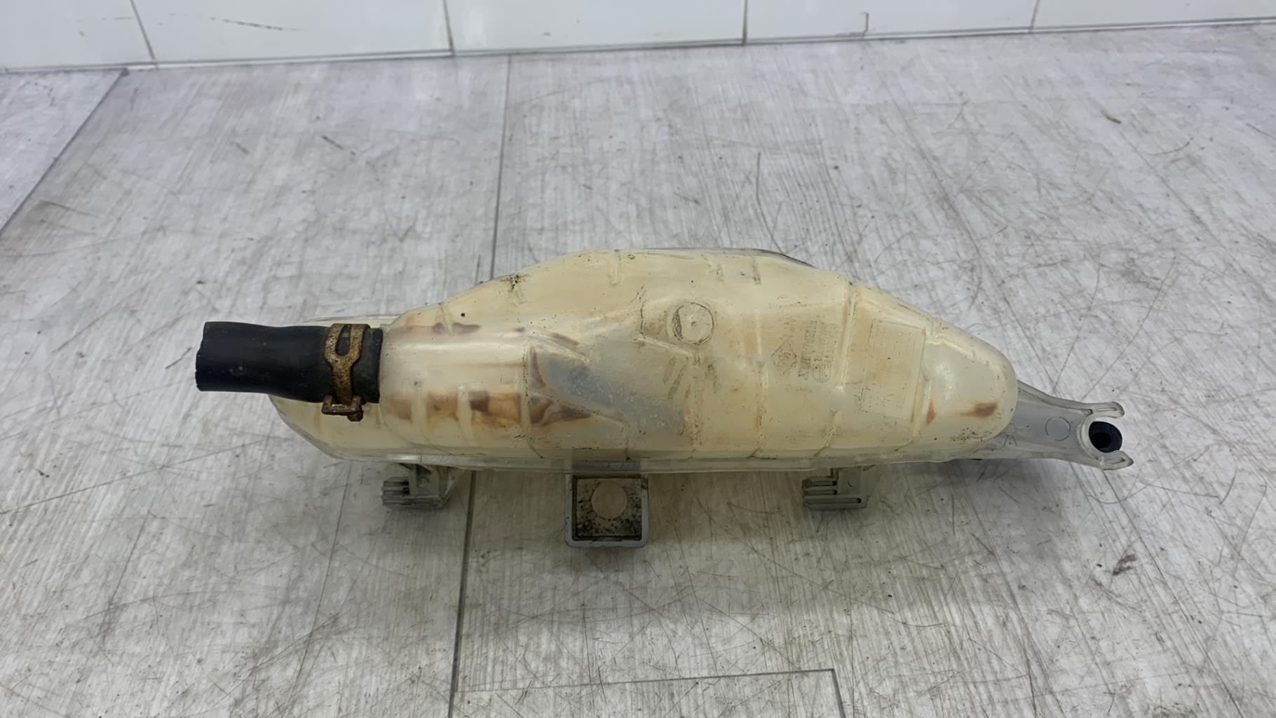 Vase d'expansion RENAULT CLIO 3 PHASE 2 Diesel - 1