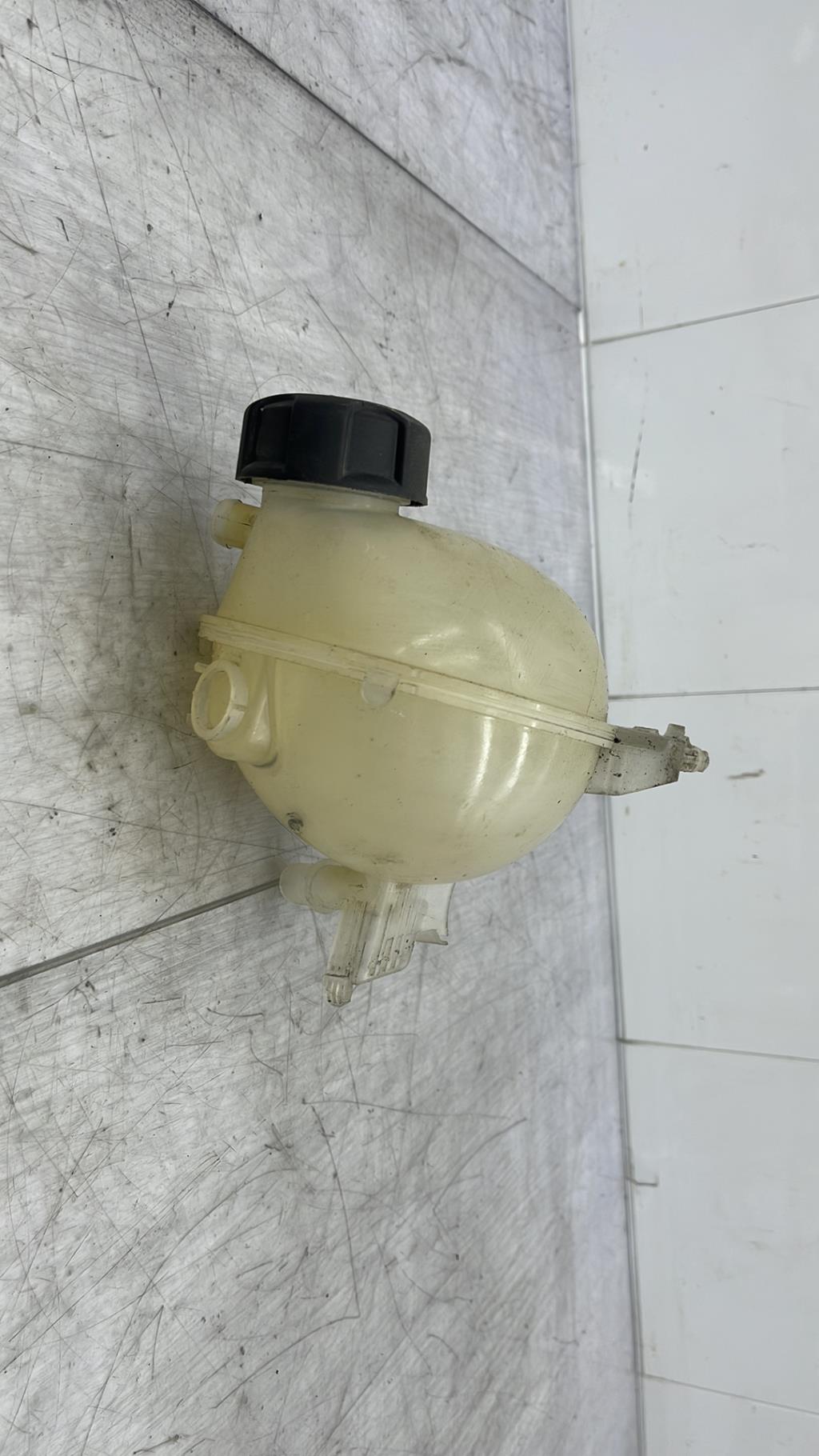 Vaso di espansione PEUGEOT 2008 1 PHASE 1 Diésel - 1