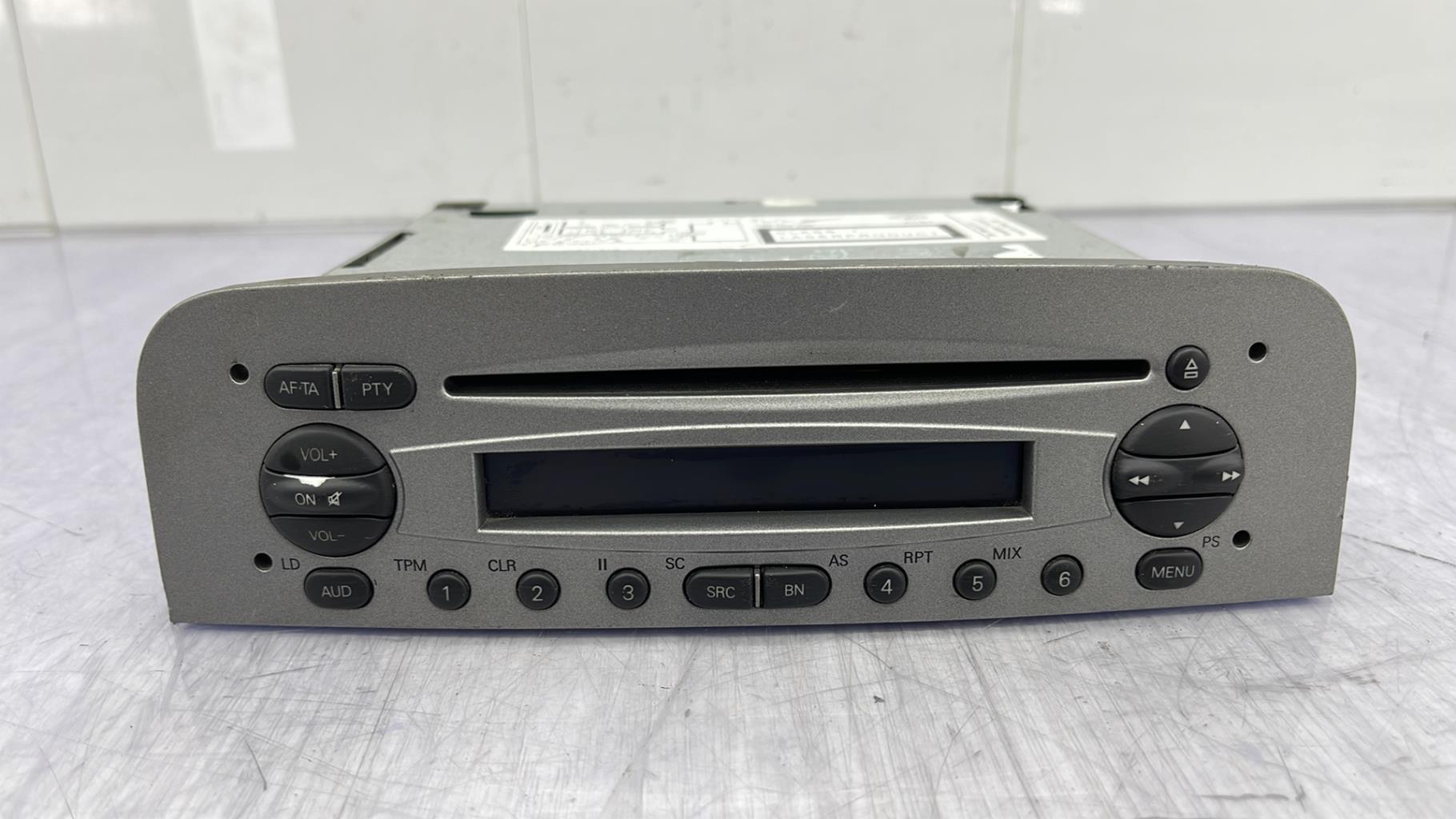 Autoradio originale ALFA ROMEO 147 PHASE 2 Diésel - 1