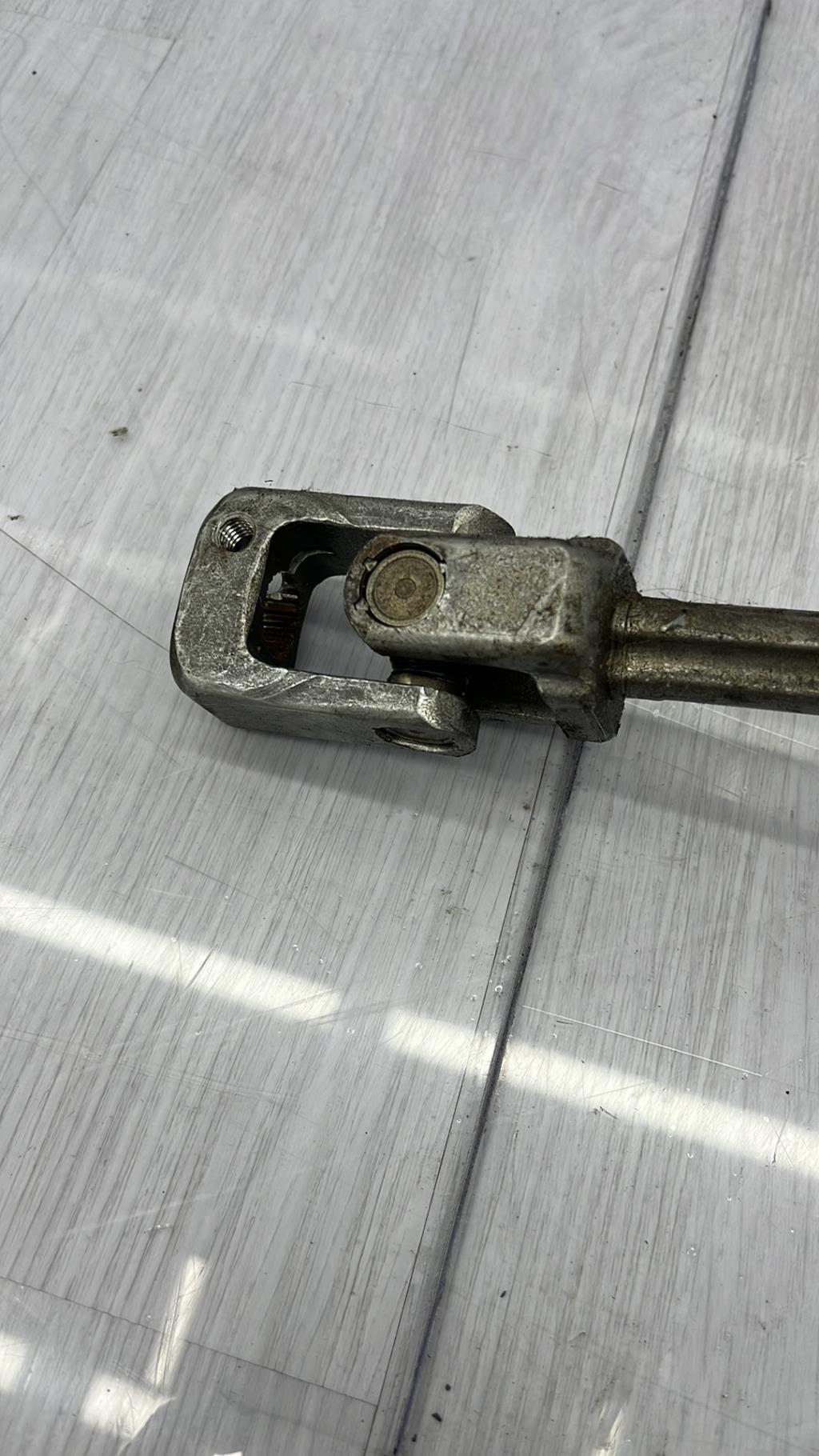 Piantone dello sterzo VOLKSWAGEN GOLF 5 Diésel - 1