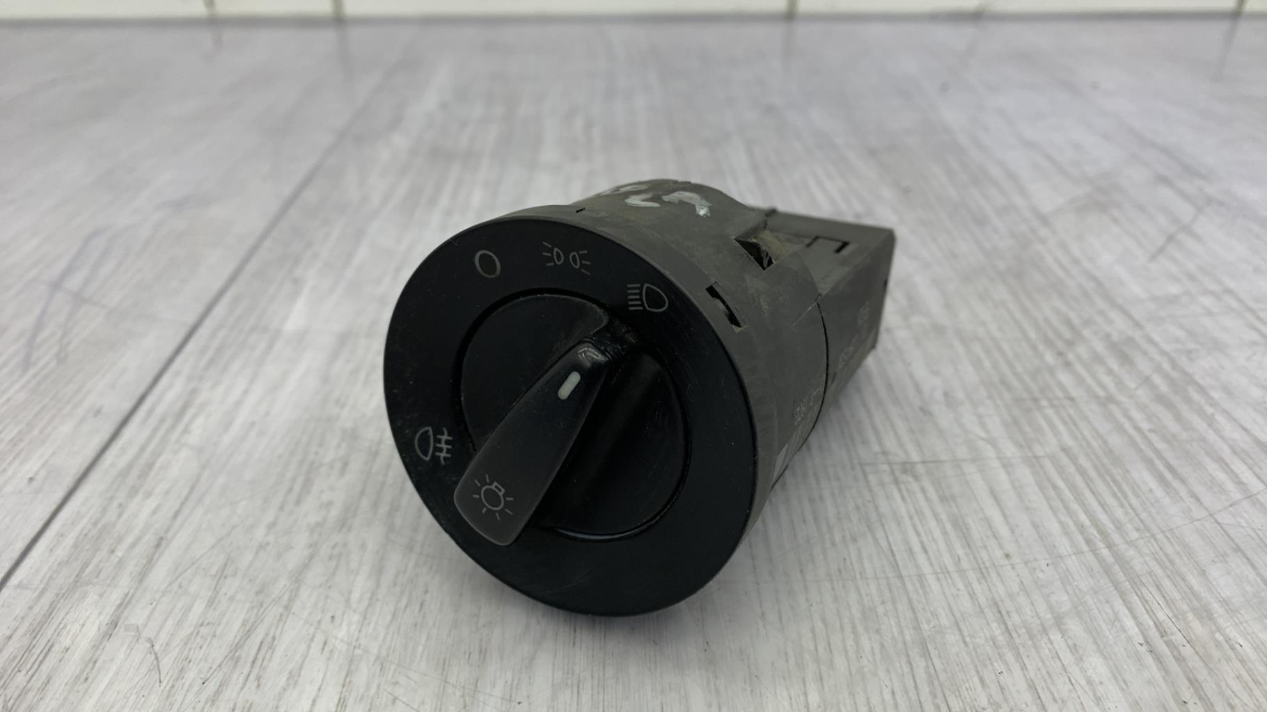 Commande de phare VOLKSWAGEN BORA Diesel - 1