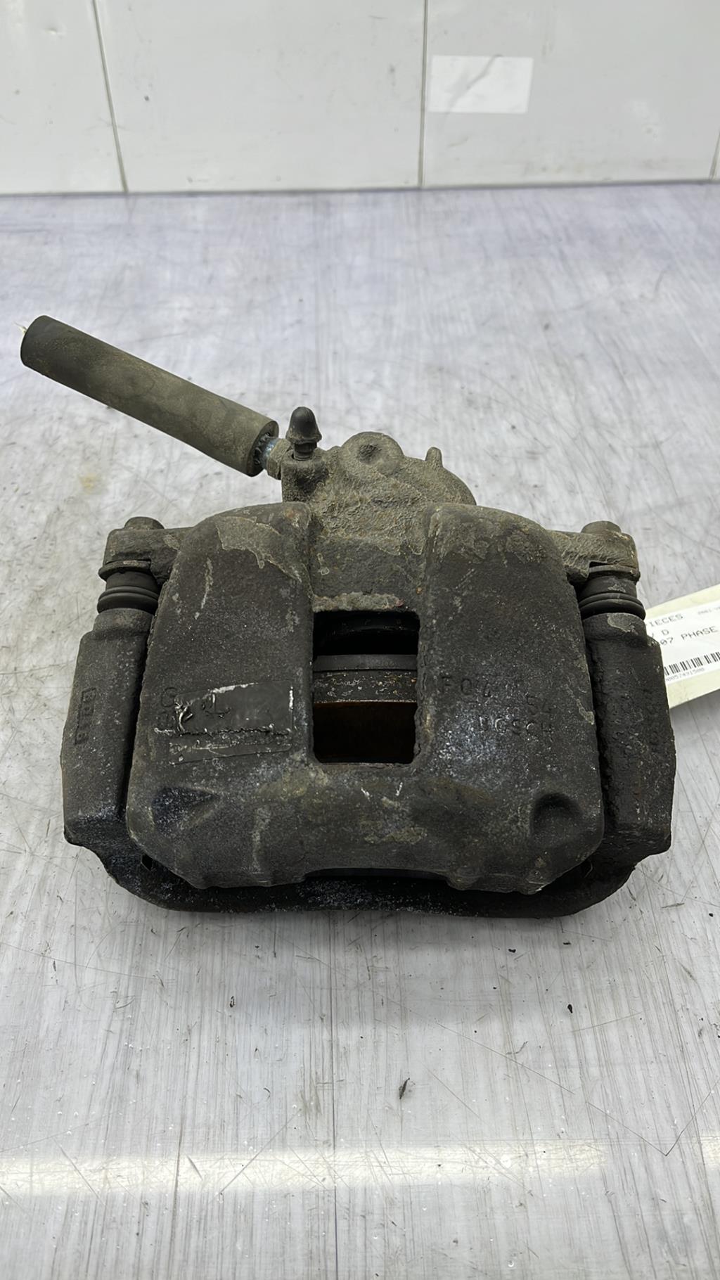 Pinza freni anteriore destra PEUGEOT 307 PHASE 1 BREAK Diésel - 1