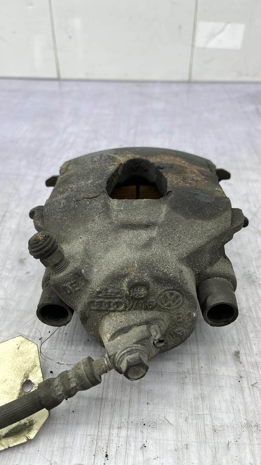 Pinza freni anteriore sinistra VOLKSWAGEN POLO 5 PHASE 1 Gasolina - 1
