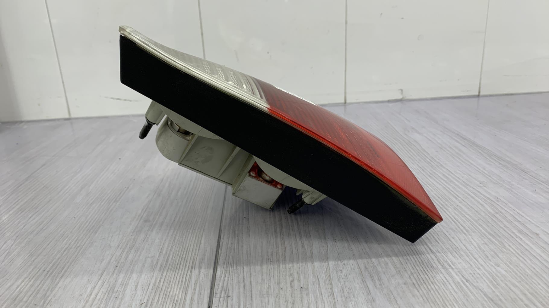 Fanale posteriore principale destro (luci) BMW SERIE 3 E46 TOURING PHASE 1 BREAK Diésel - 1