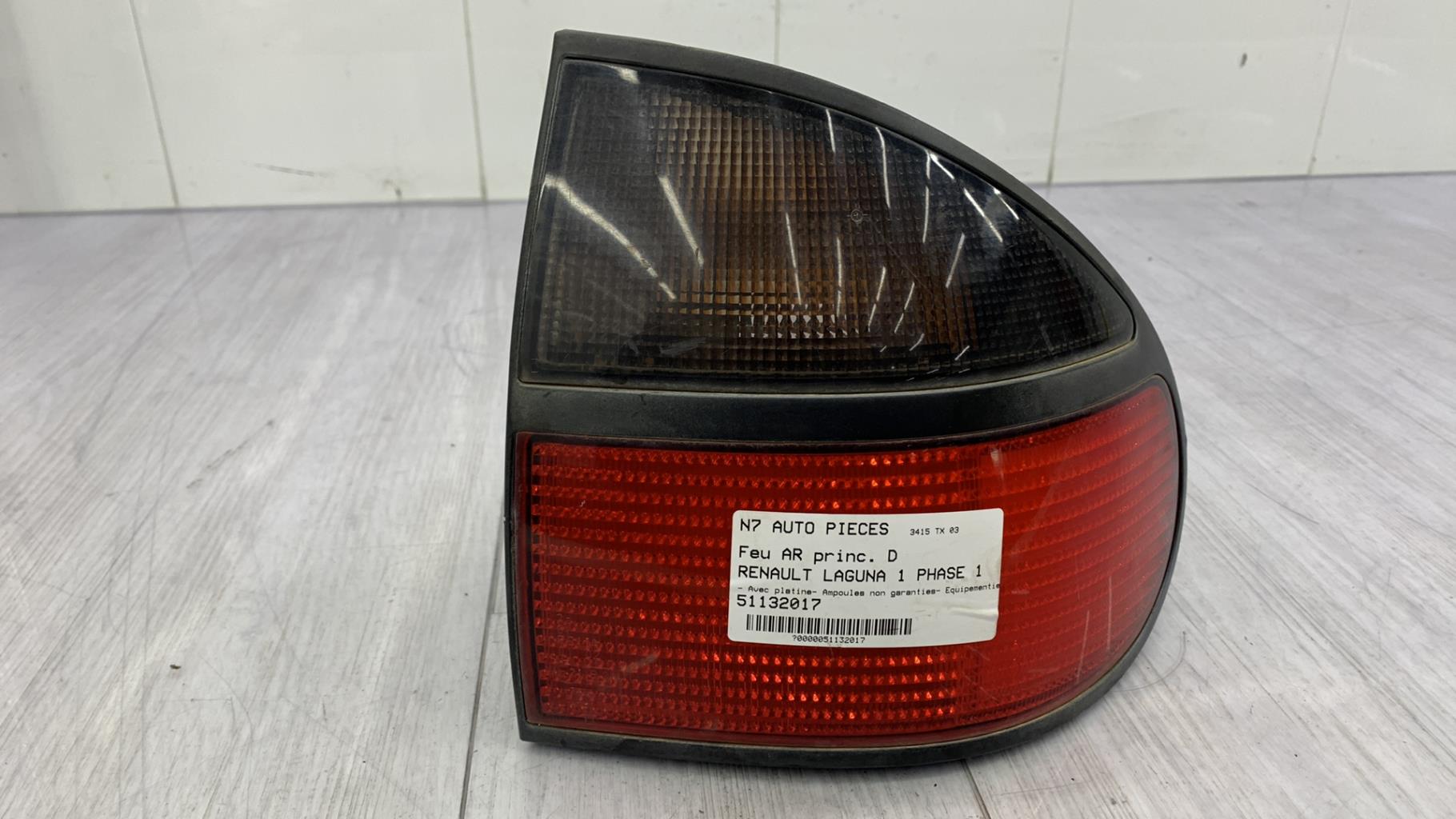 Fanale posteriore principale destro (luci) RENAULT LAGUNA 1 PHASE 1 Gasolina - 1