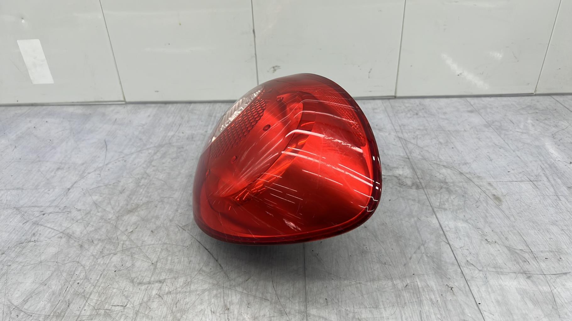 Fanale posteriore principale sinistro (luci) TOYOTA AYGO 1 PHASE 1 Gasolina - 1