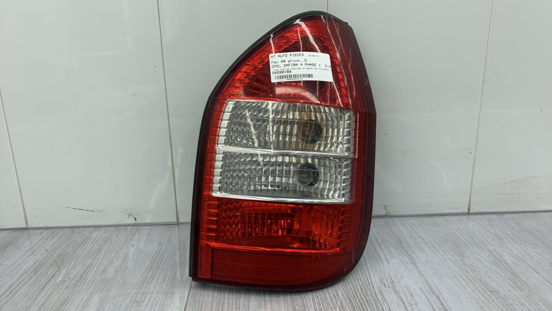 Fanale posteriore principale destro (luci) OPEL ZAFIRA A PHASE 1 Diésel - 1