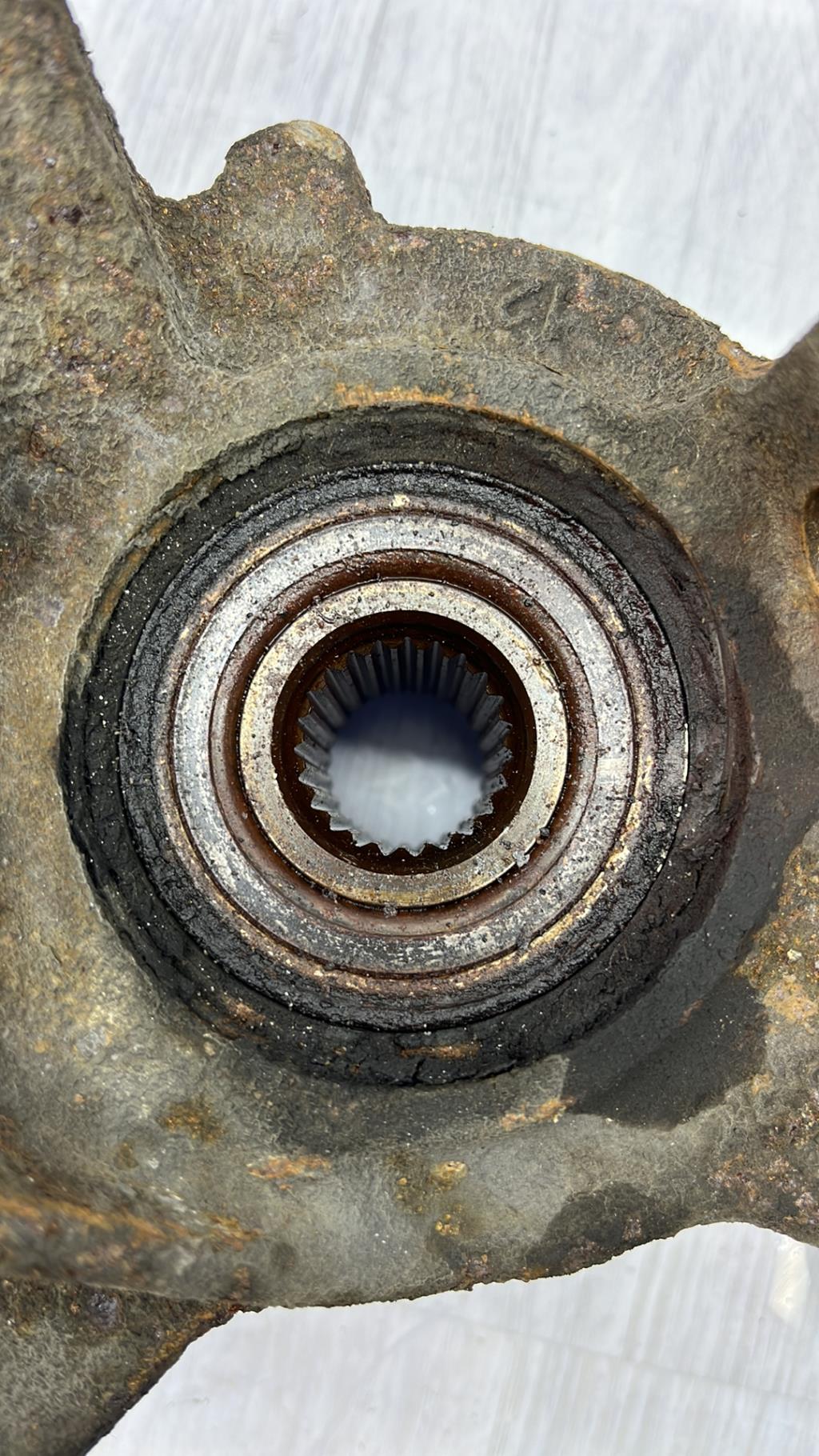 Fusee avant droit RENAULT MEGANE 1 BREAK Diesel - 1