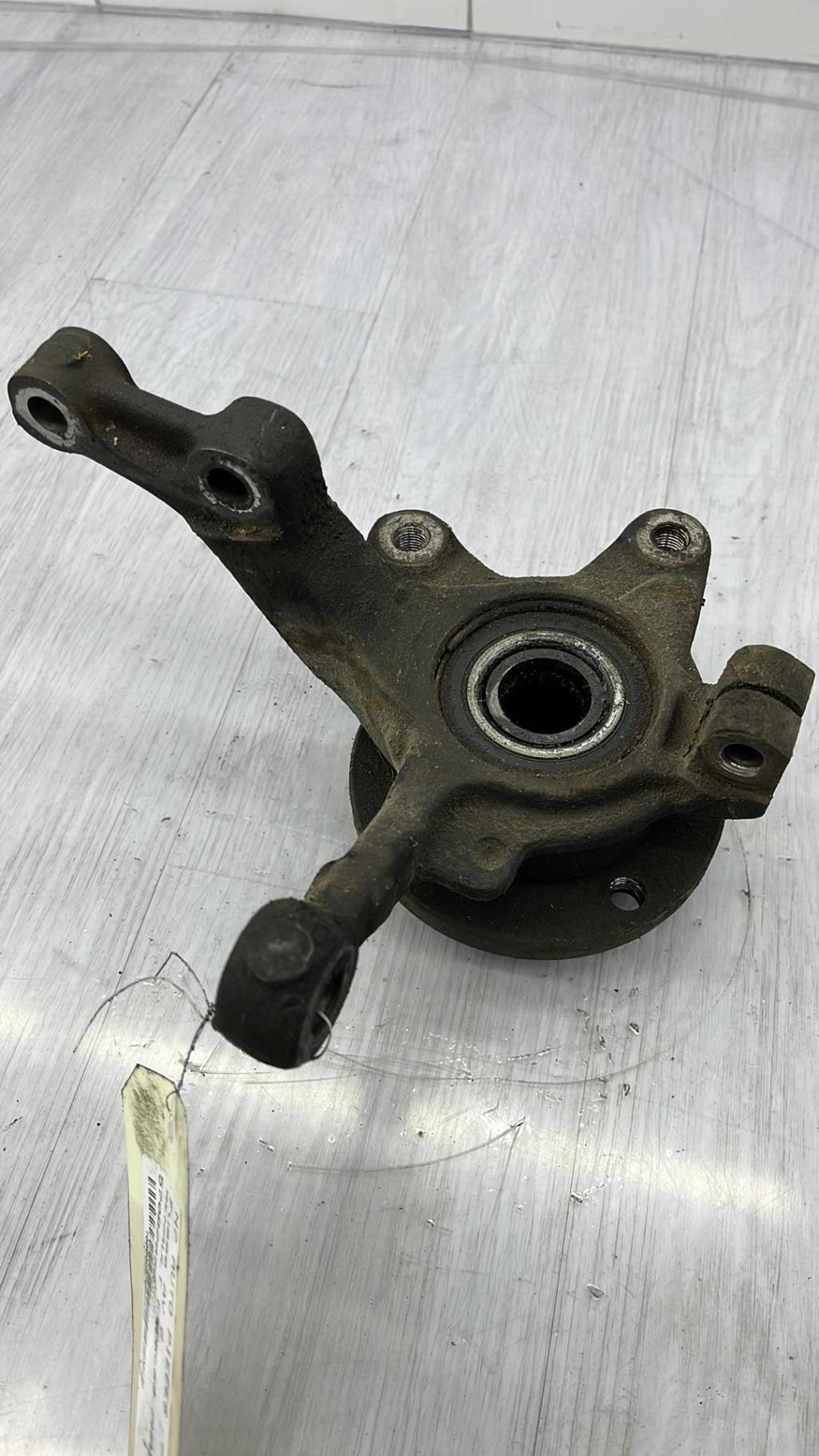 Fusee avant gauche RENAULT EXPRESS PHASE 1 Diesel - 1