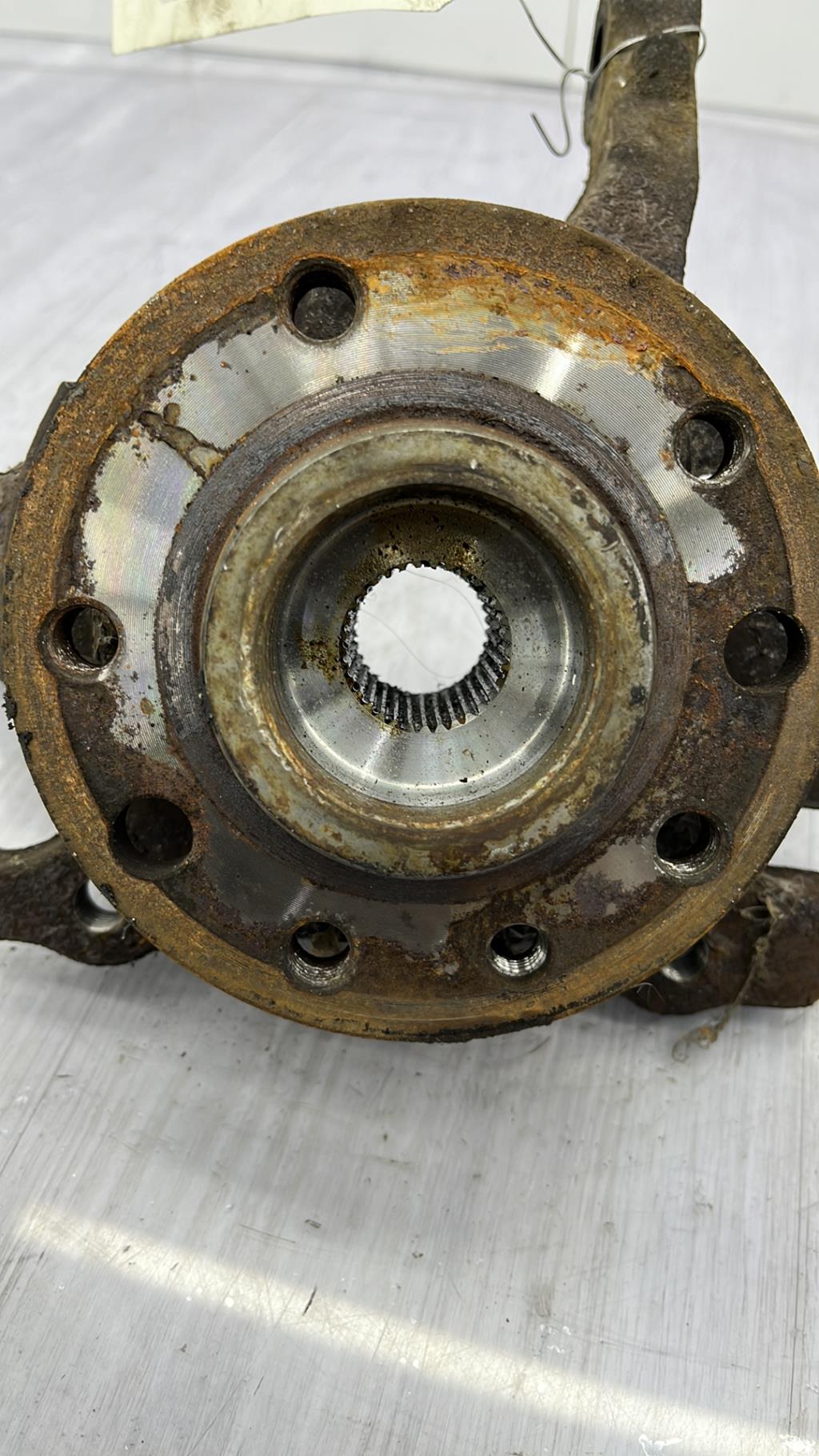 Fusee avant gauche OPEL ZAFIRA A PHASE 1 Diesel - 1