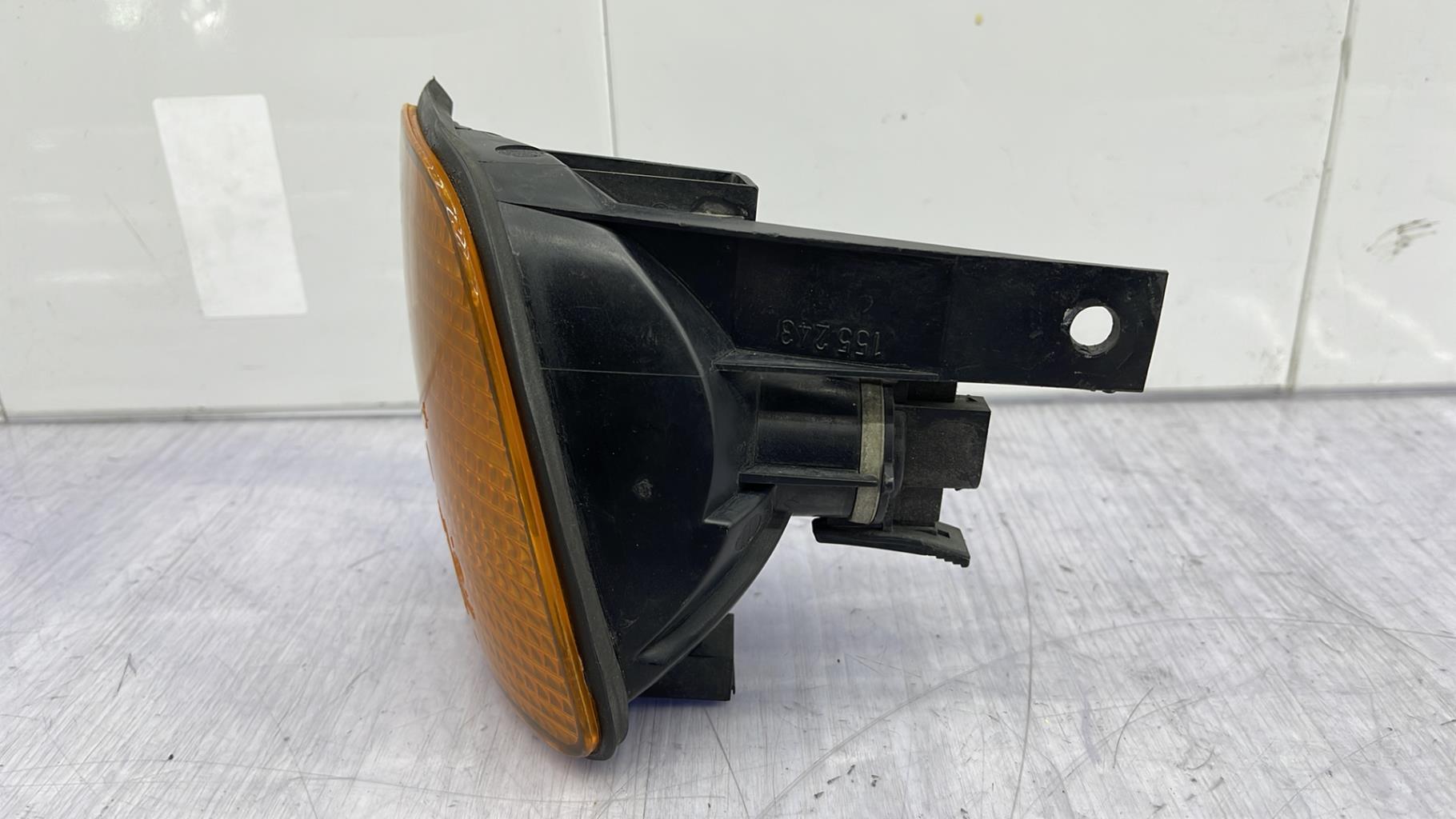 Gruppo ottico anteriore secondario sinistro (luci)(freccia) BMW SERIE 5 E34 Diésel - 1