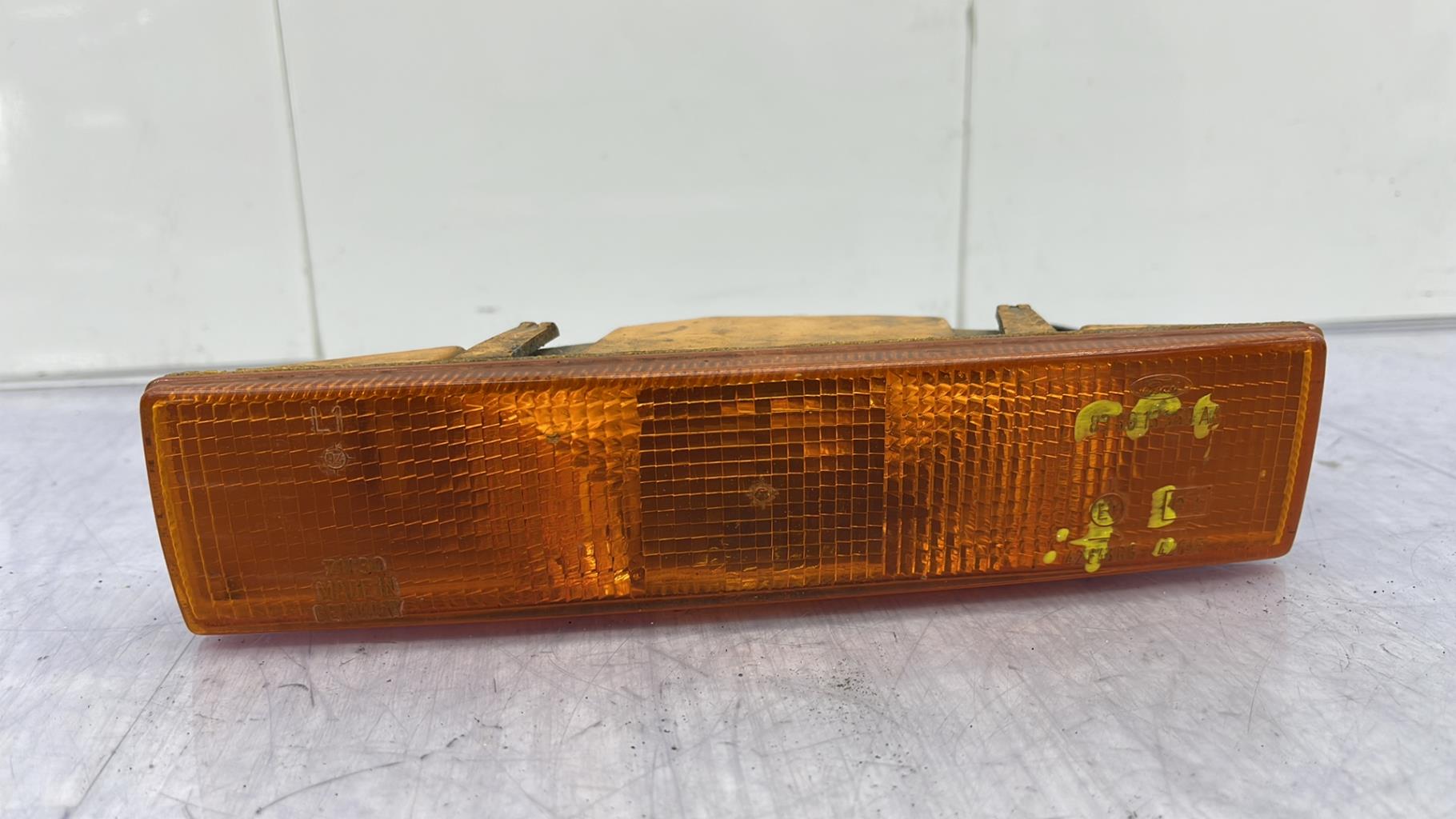 Gruppo ottico anteriore secondario sinistro (luci)(freccia) FORD SIERRA PHASE 1 Gasolina - 1