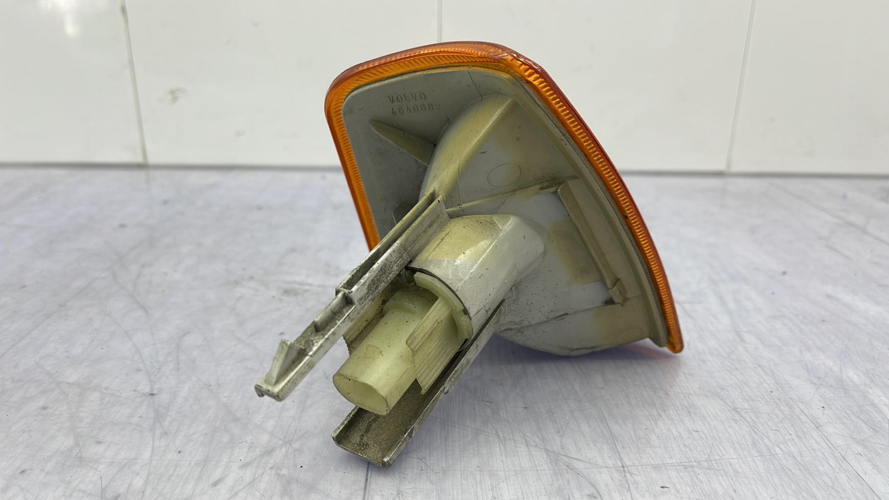 Gruppo ottico anteriore secondario sinistro (luci)(freccia) VOLVO 440 PHASE 1 Gasolina - 1