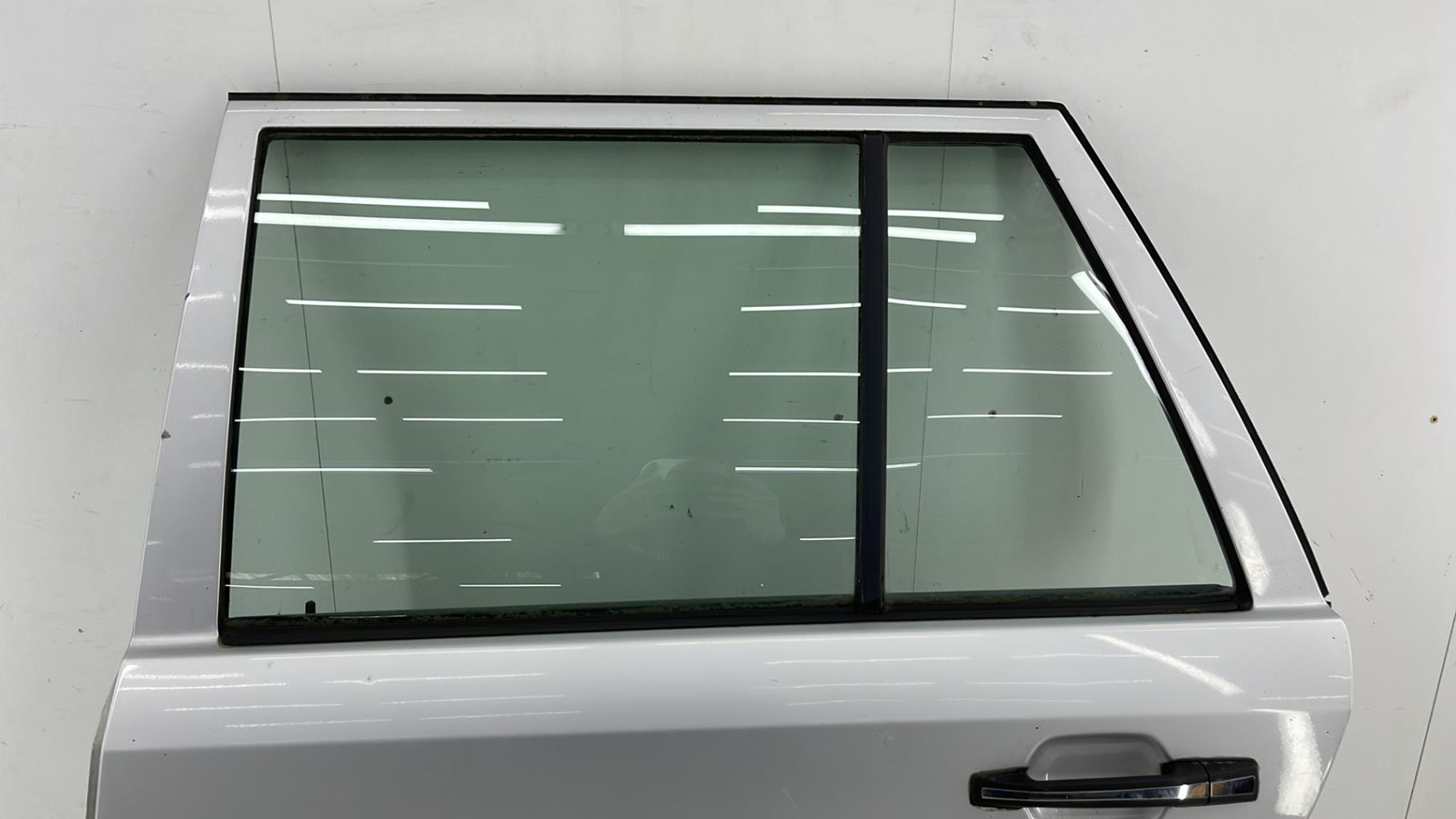 Portiera posteriore sinistra MERCEDES 300 W124 PHASE 1 Diésel - 1