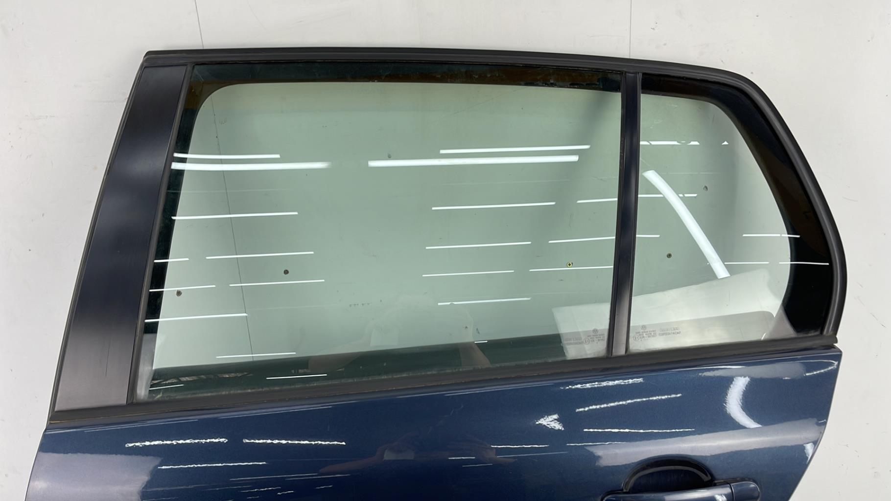 Portiera posteriore sinistra VOLKSWAGEN GOLF 5 Diésel - 1