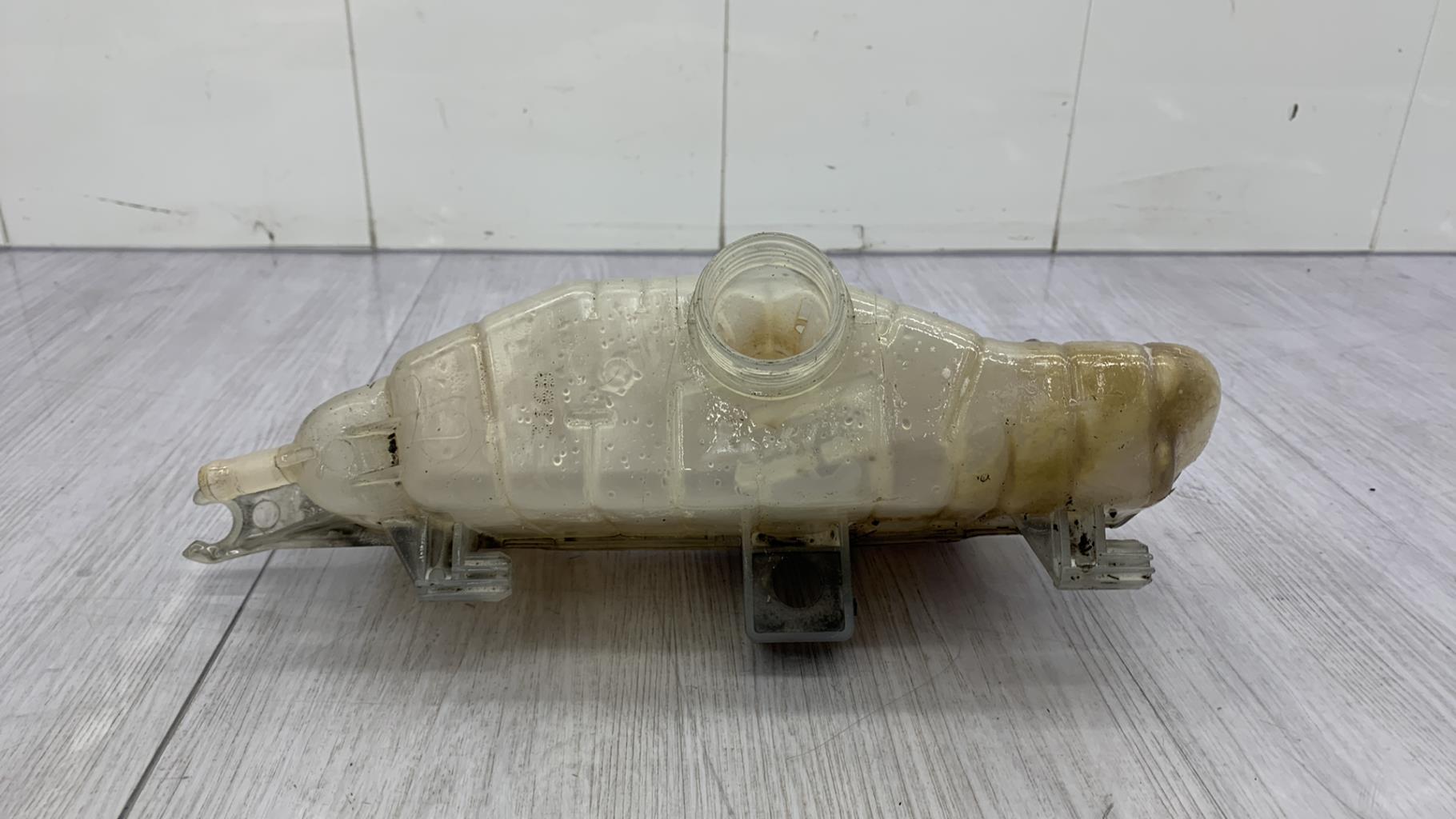 Vase d'expansion RENAULT CLIO 3 PHASE 2 Diesel - 1