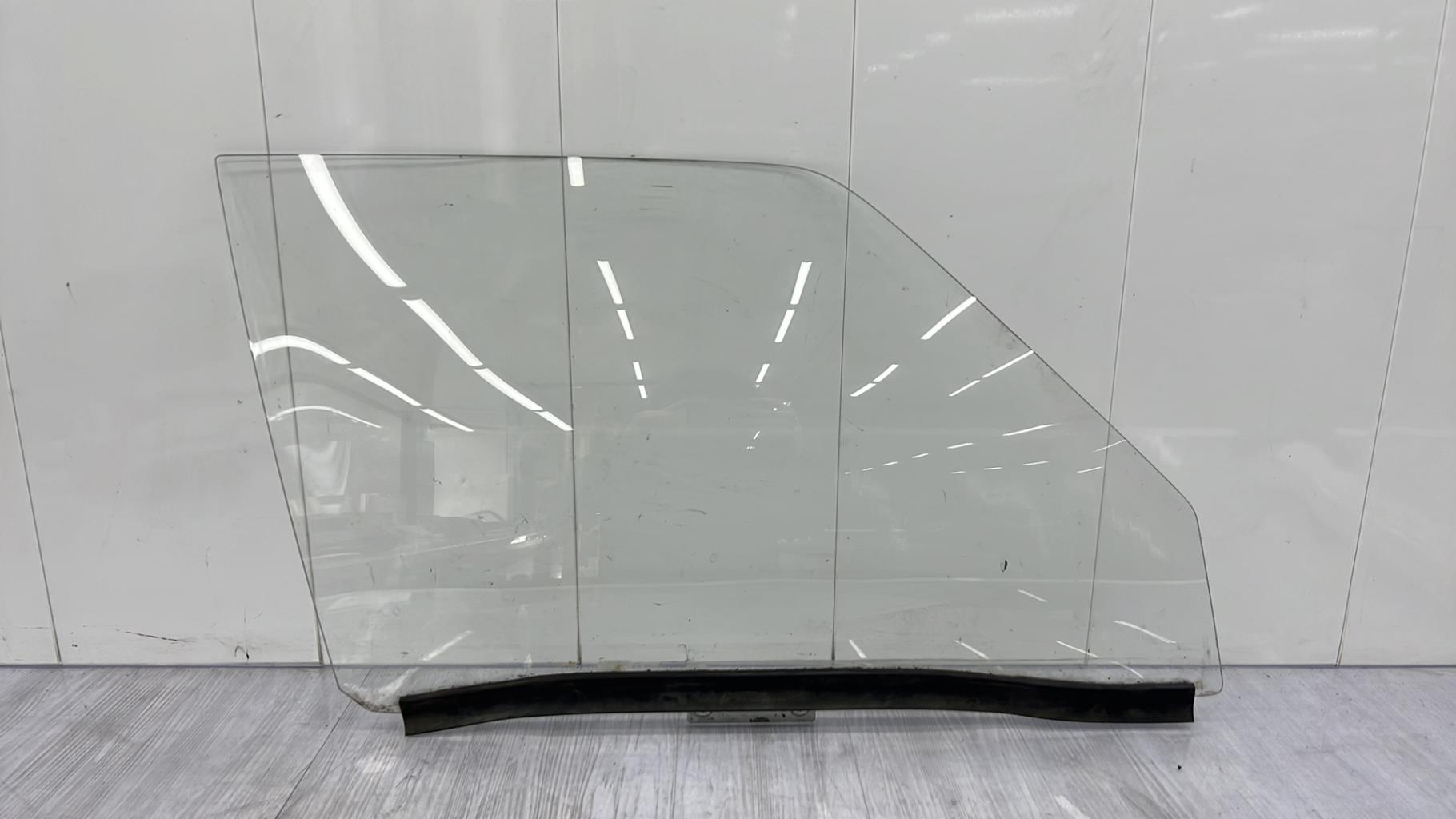 Vetro anteriore destro RENAULT SUPER 5  - 1