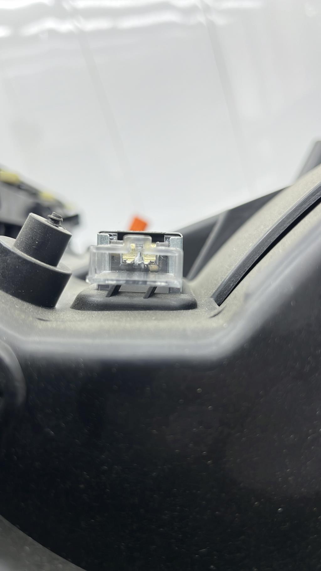 Vano portaoggetti VOLKSWAGEN GOLF 6 Gasolina - 1