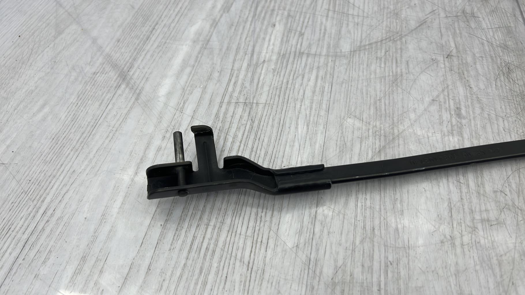 Braccio tergicristallo anteriore destro CITROEN C4 GRAND PICASSO 1 Diésel - 1