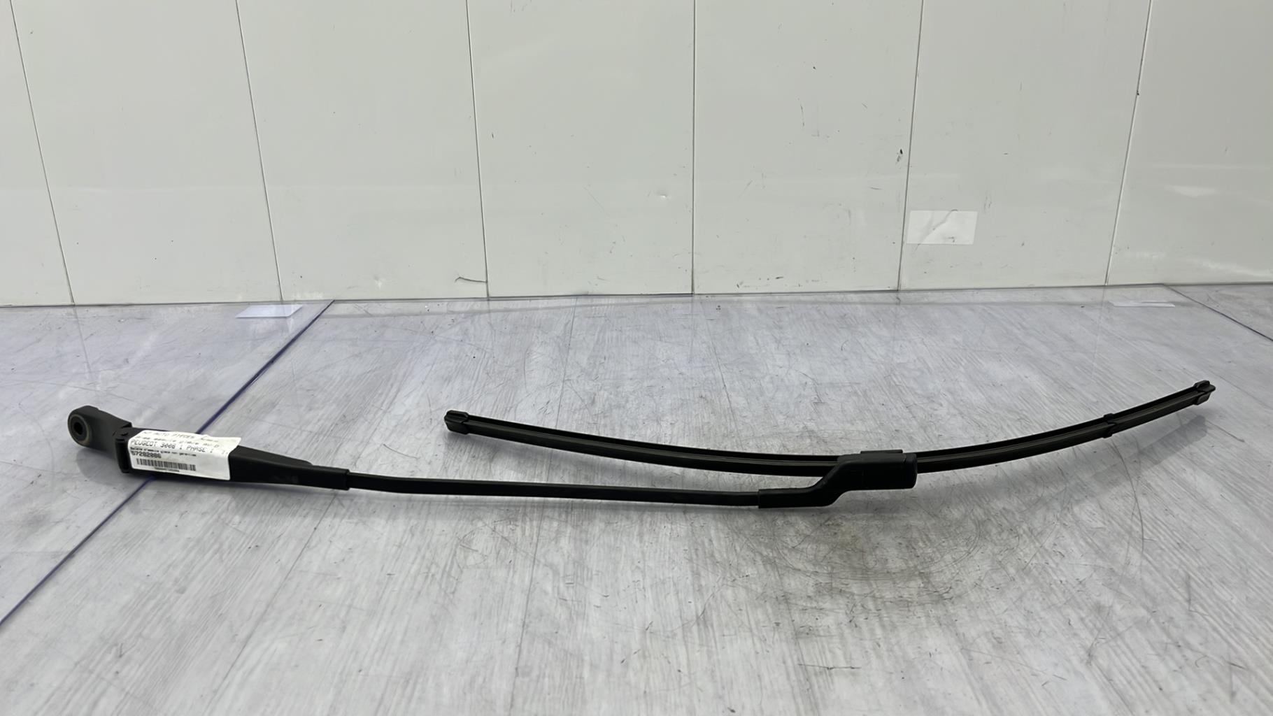Braccio tergicristallo anteriore destro PEUGEOT 3008 1 PHASE 1 Diésel - 1