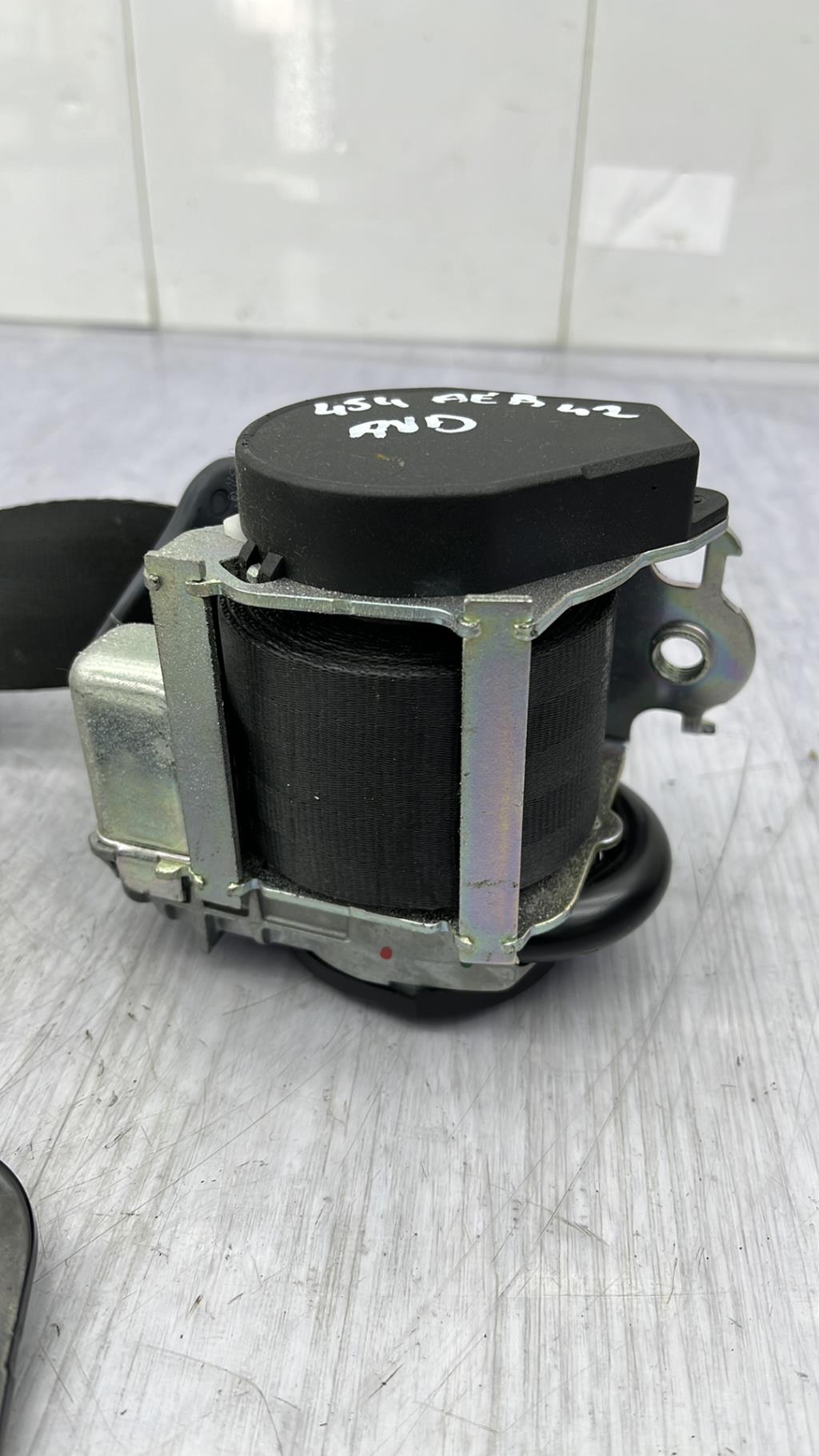 Cintura di sicurezza anteriore destra PEUGEOT 206 PHASE 2 Diésel - 1