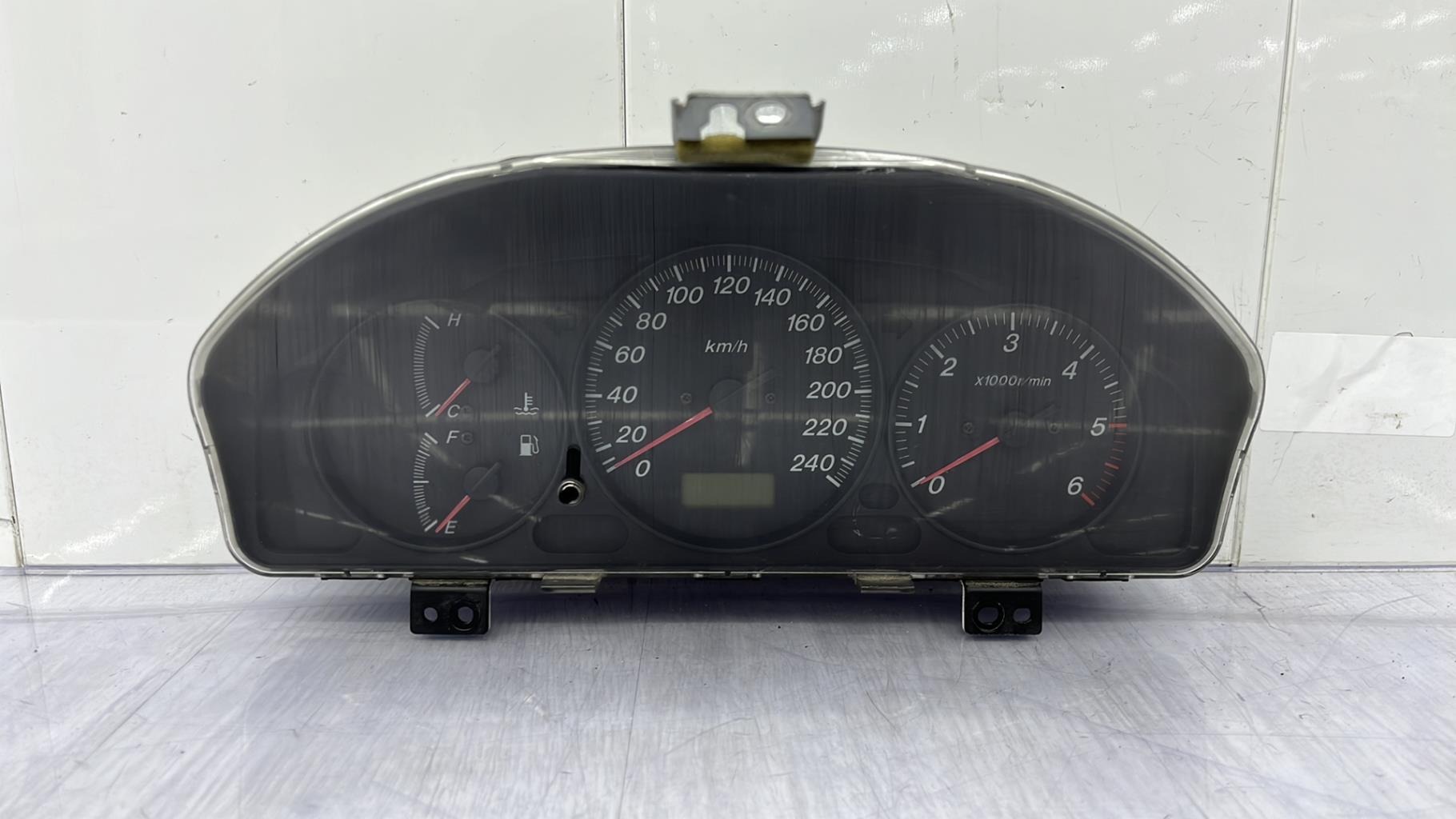 Compteur MAZDA 626 4 PHASE 2 Diesel - 1
