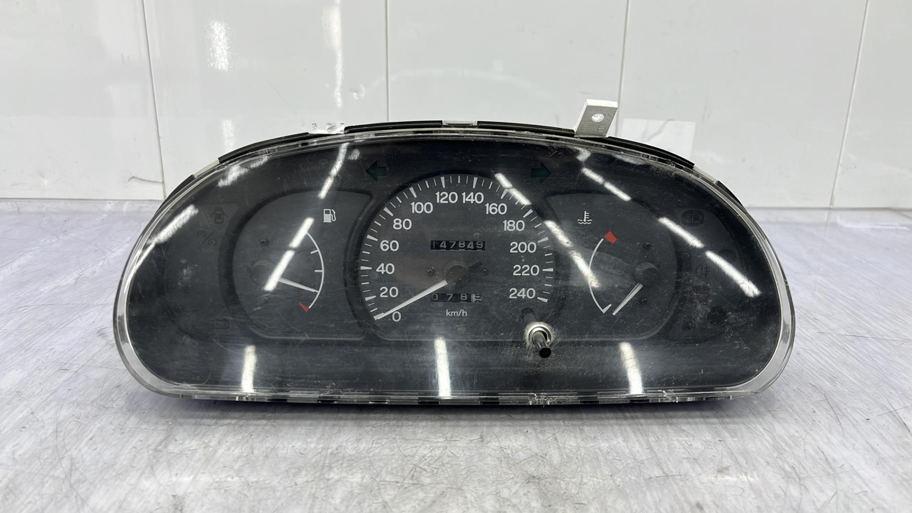 Compteur MITSUBISHI LANCER 3 PHASE 2 Essence - 1