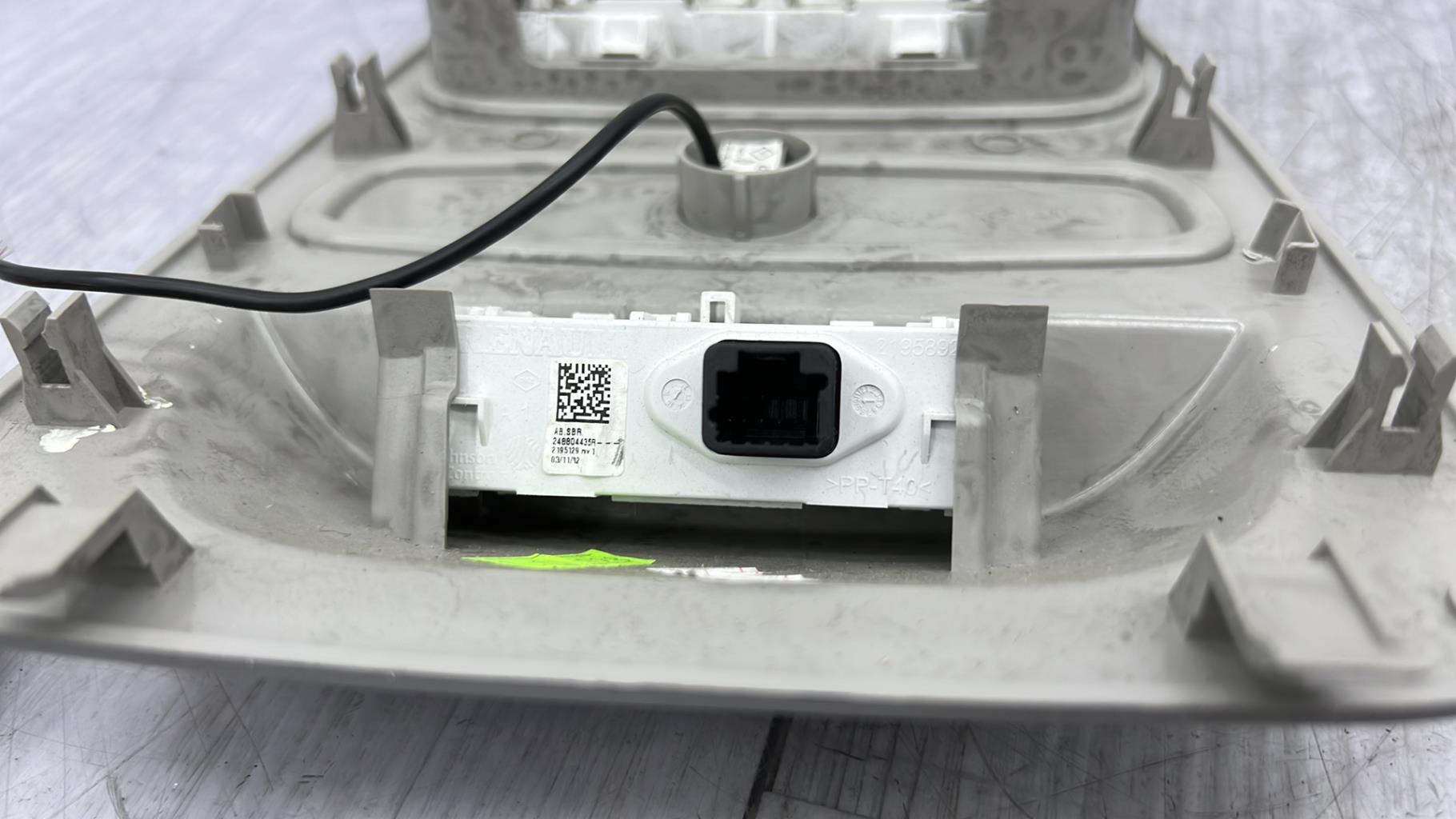 Eclairage de plafonnier RENAULT CLIO 4 PHASE 1 Diesel - 1