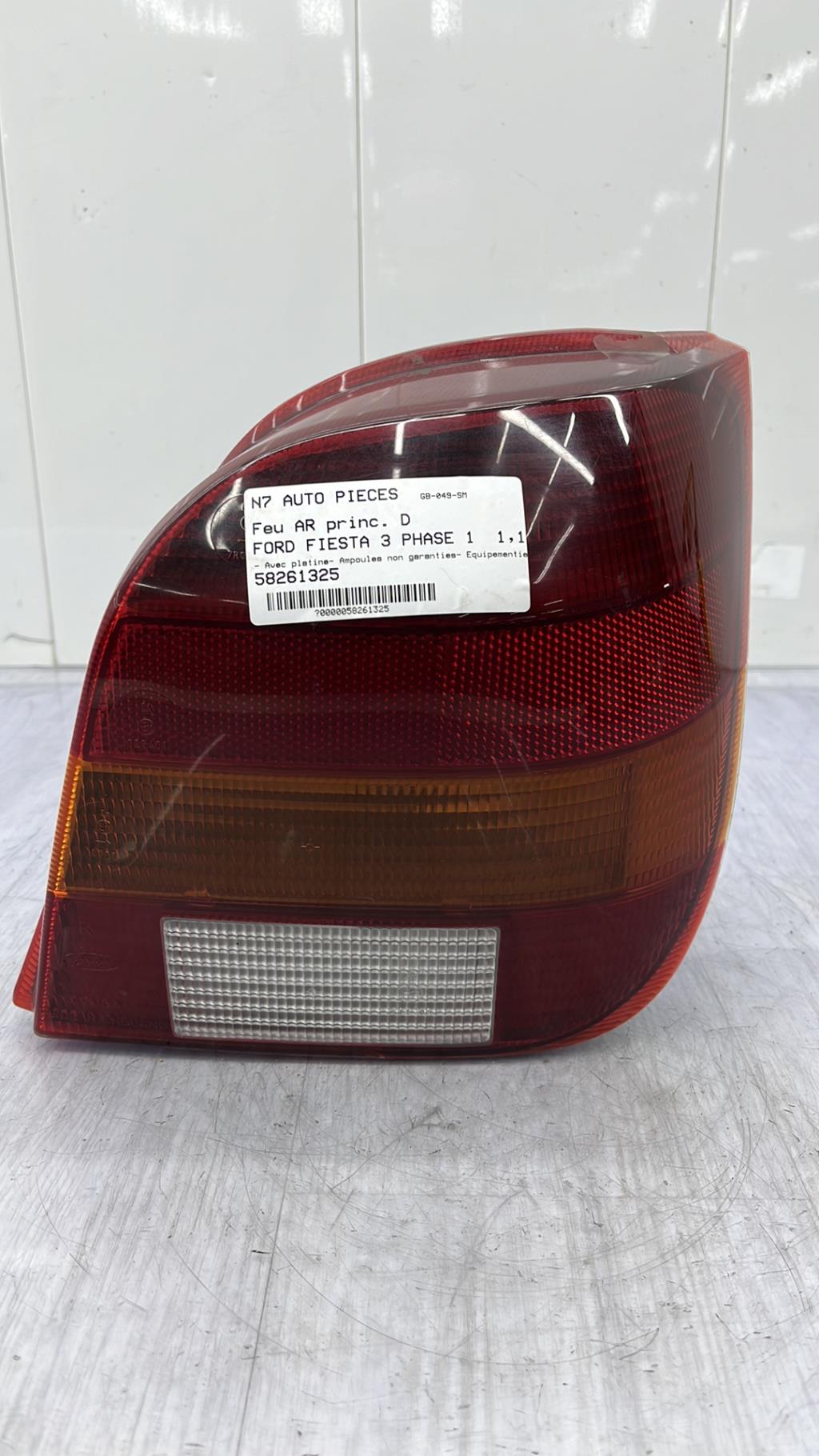 Fanale posteriore principale destro (luci) FORD FIESTA 3 PHASE 1 Gasolina - 1