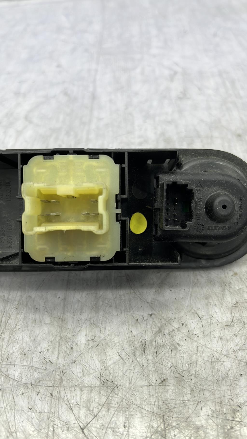 Interruttore lavacristalli anteriore sinistro RENAULT CLIO 4 PHASE 1 Diésel - 1