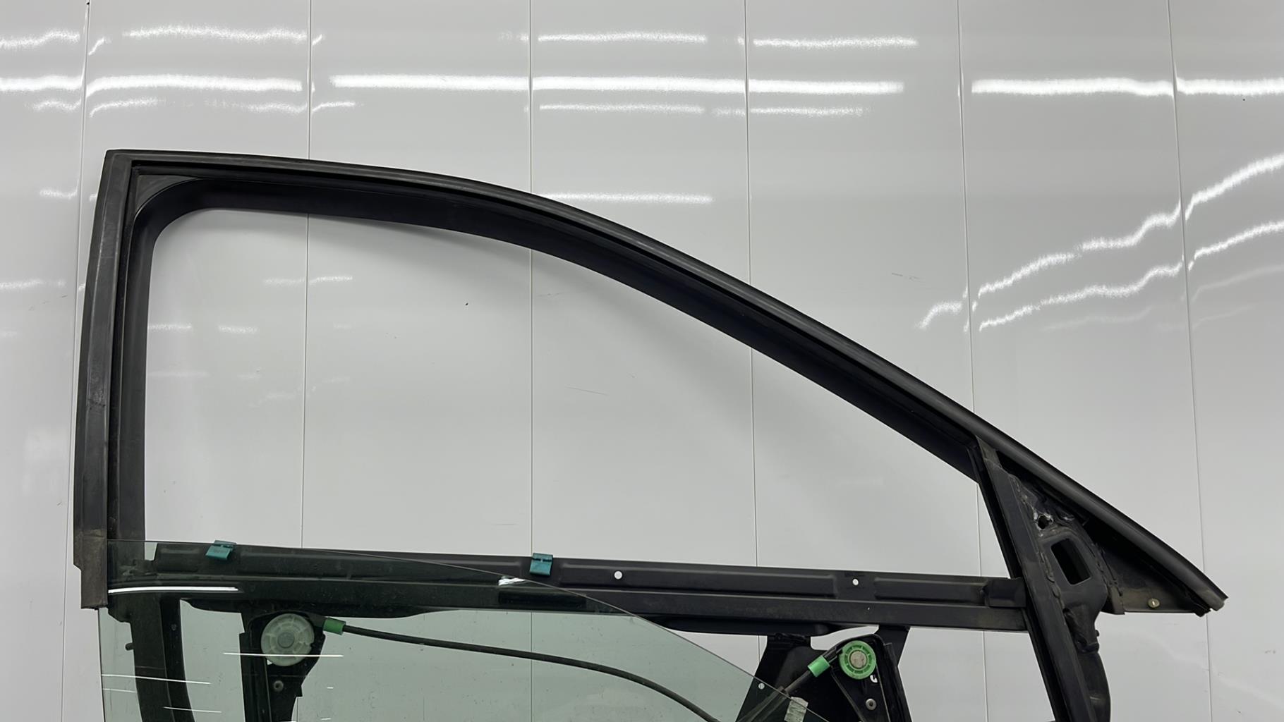 Alzacristalli elettrico anteriore destro AUDI A4 1 AVANT PHASE 1 BREAK Diésel - 1