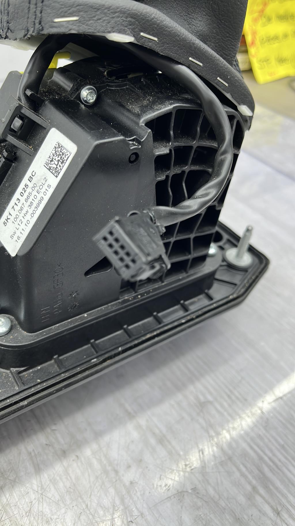 Levier de vitesses VOLKSWAGEN GOLF 6 Essence - 1