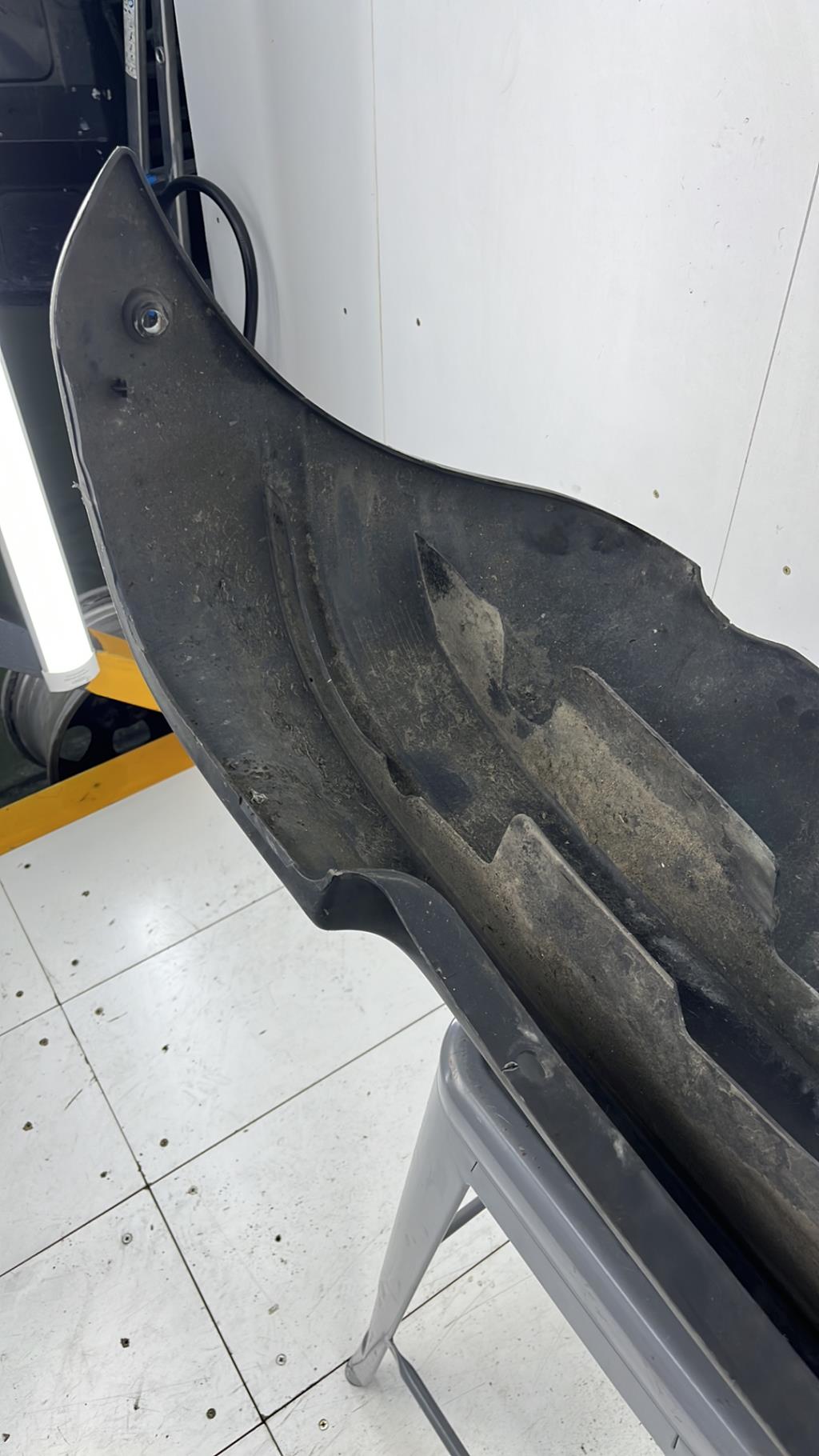 Paraurti posteriore RENAULT TWINGO 1 PHASE 1 Gasolina - 1
