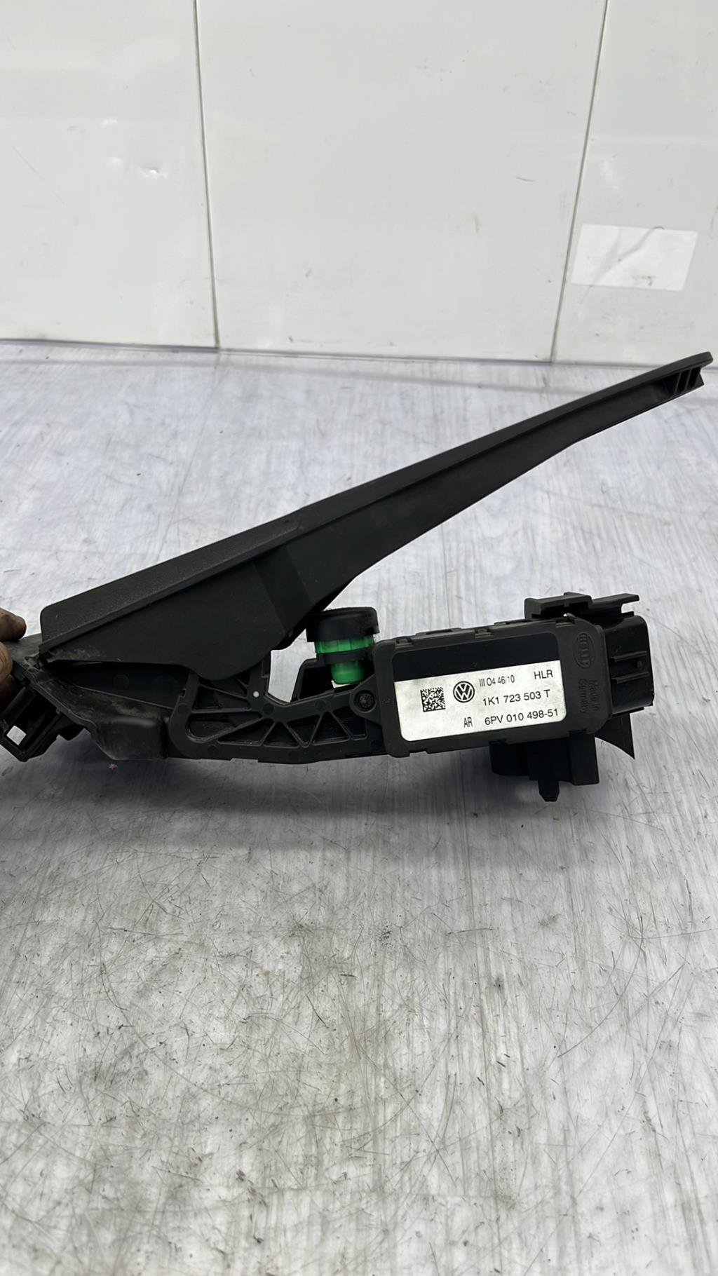 Pedale acceleratore VOLKSWAGEN GOLF 6 Gasolina - 1