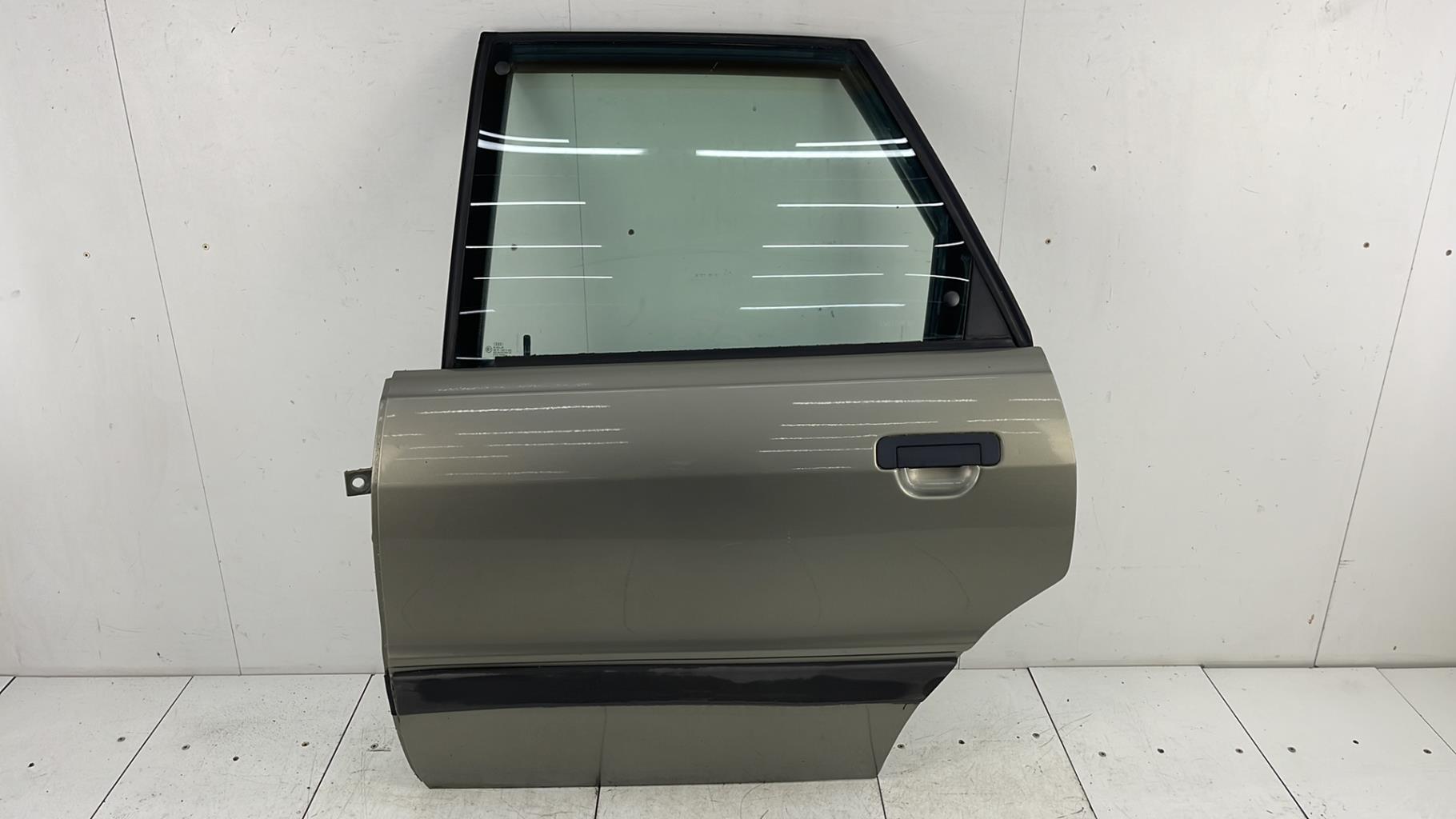 Portiera posteriore sinistra AUDI 80 3 PHASE 1 Gasolina - 1