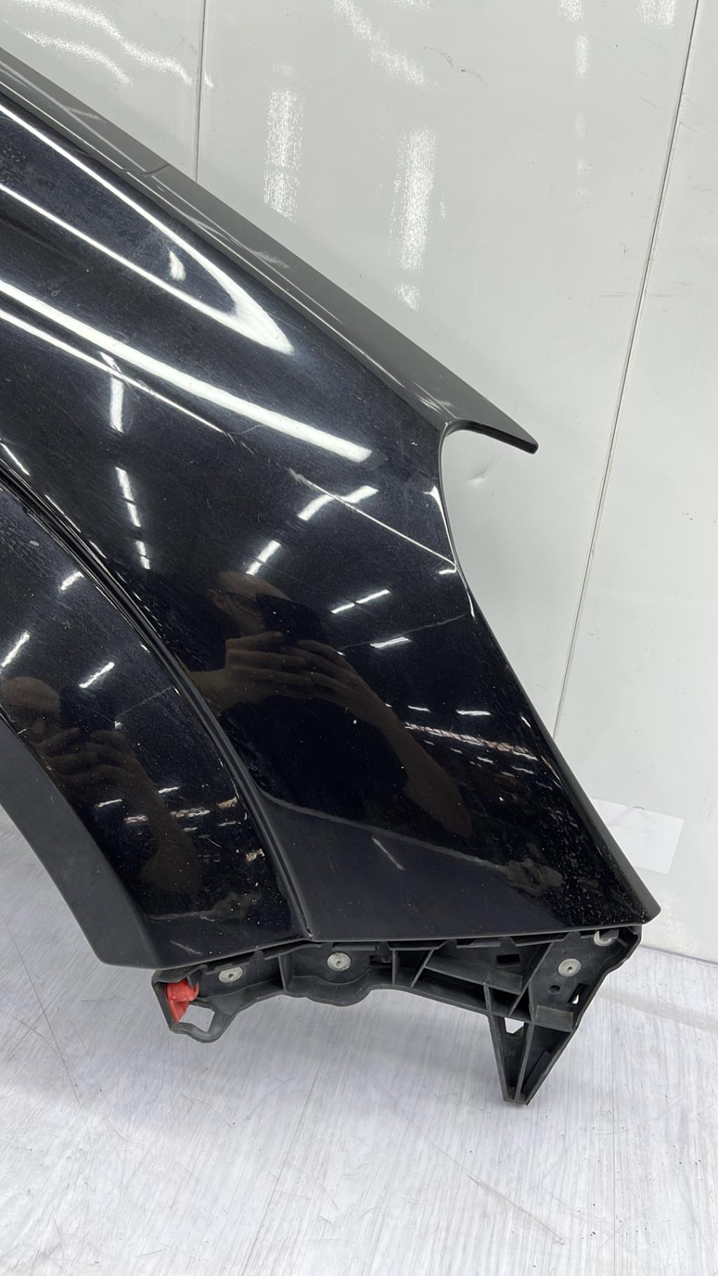 Parafango anteriore destro OPEL ASTRA H PHASE 1 BREAK Diésel - 1
